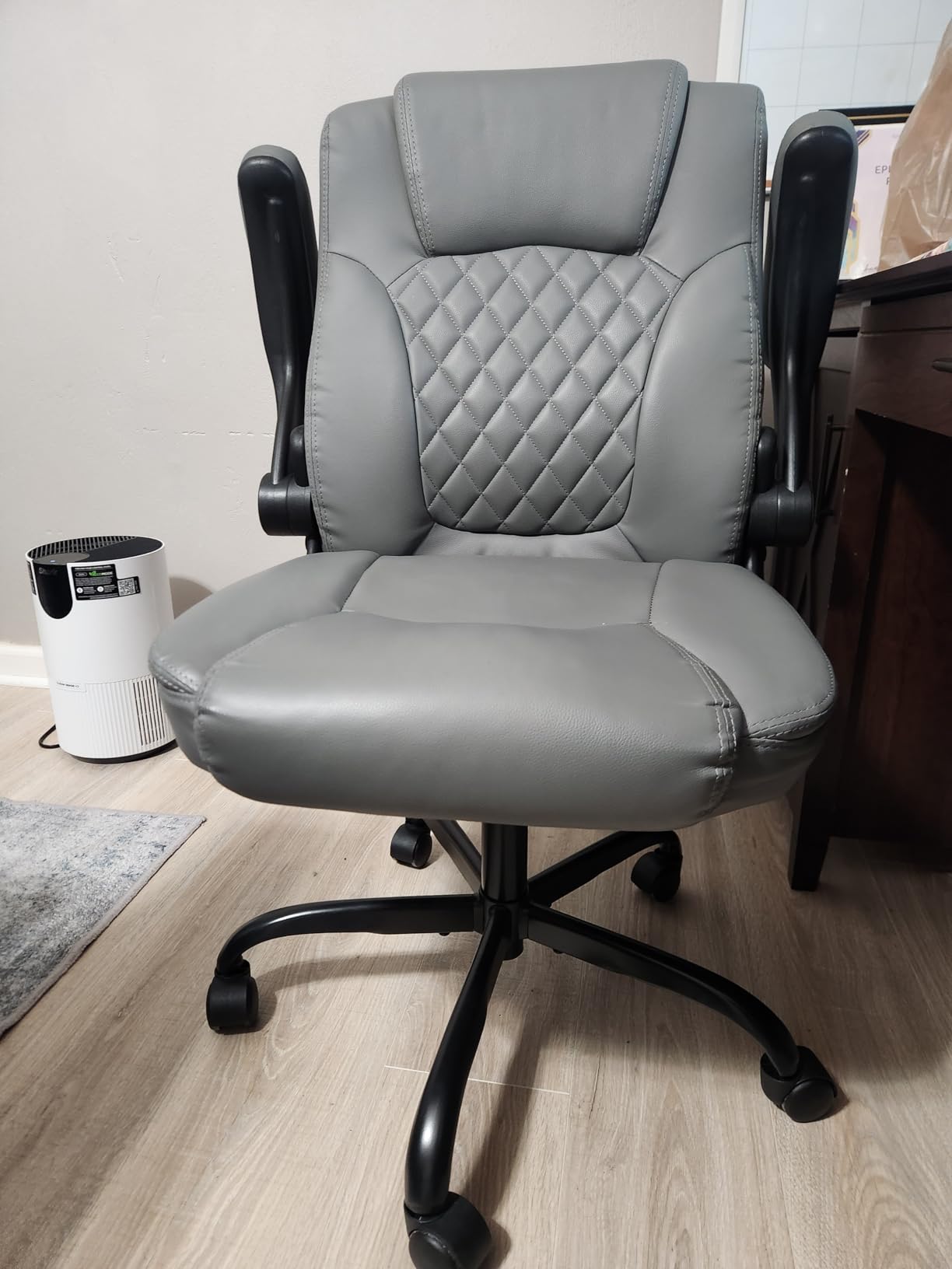 Leather Office Chair, PU Home Computer Desk Chairs with Ergonomic Back Support, 360 Swivel Free, Small Gaming Chair with Wheels and Adjustable Armrests, for Short People Use customer photo 2