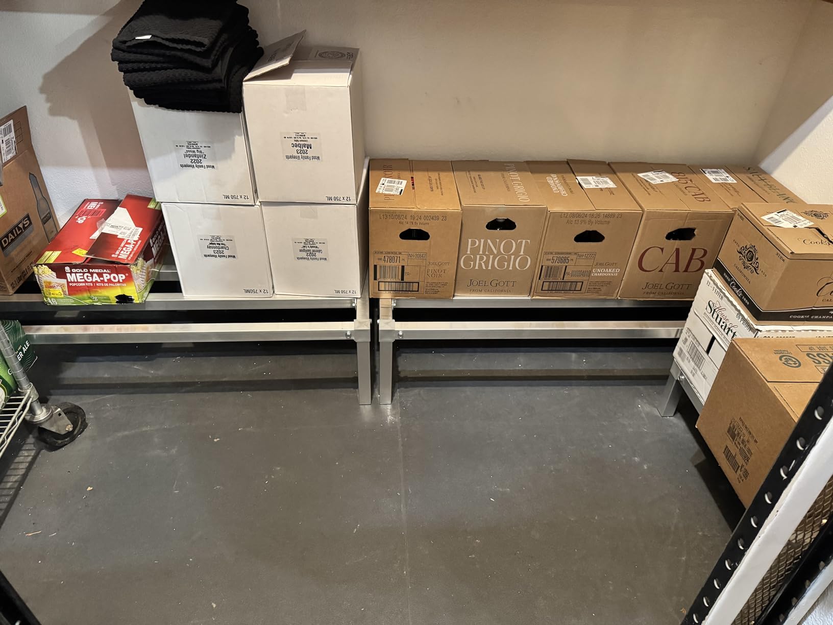 VEVOR Aluminum Dunnage Rack, 48