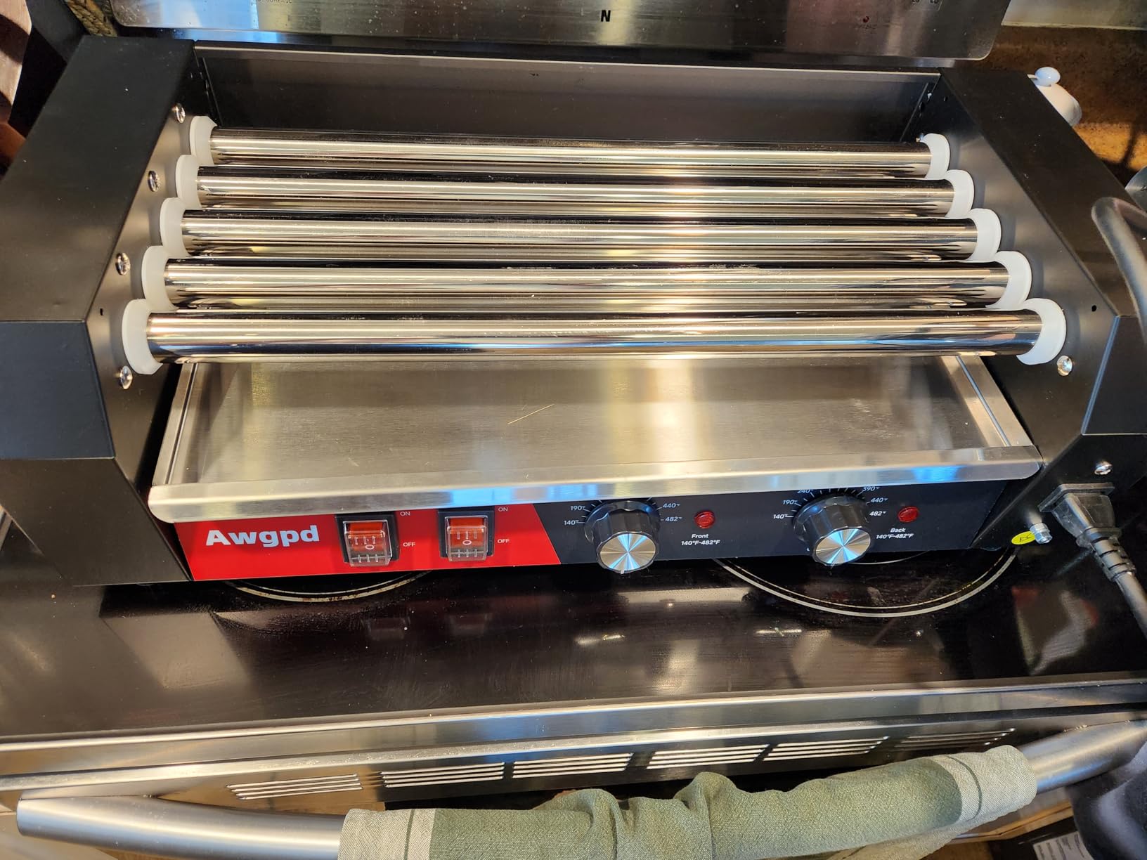 1650W Commercial Hot Dog Rollers Machine,11 Rollers 30 Hotdog Roller Grill | Stainless Steel Hot Dog Machine With Dust Cover,Hot Dog Roller With Dual Temp Control Bun Warmer Shelf Removable Drip Tray customer photo 2