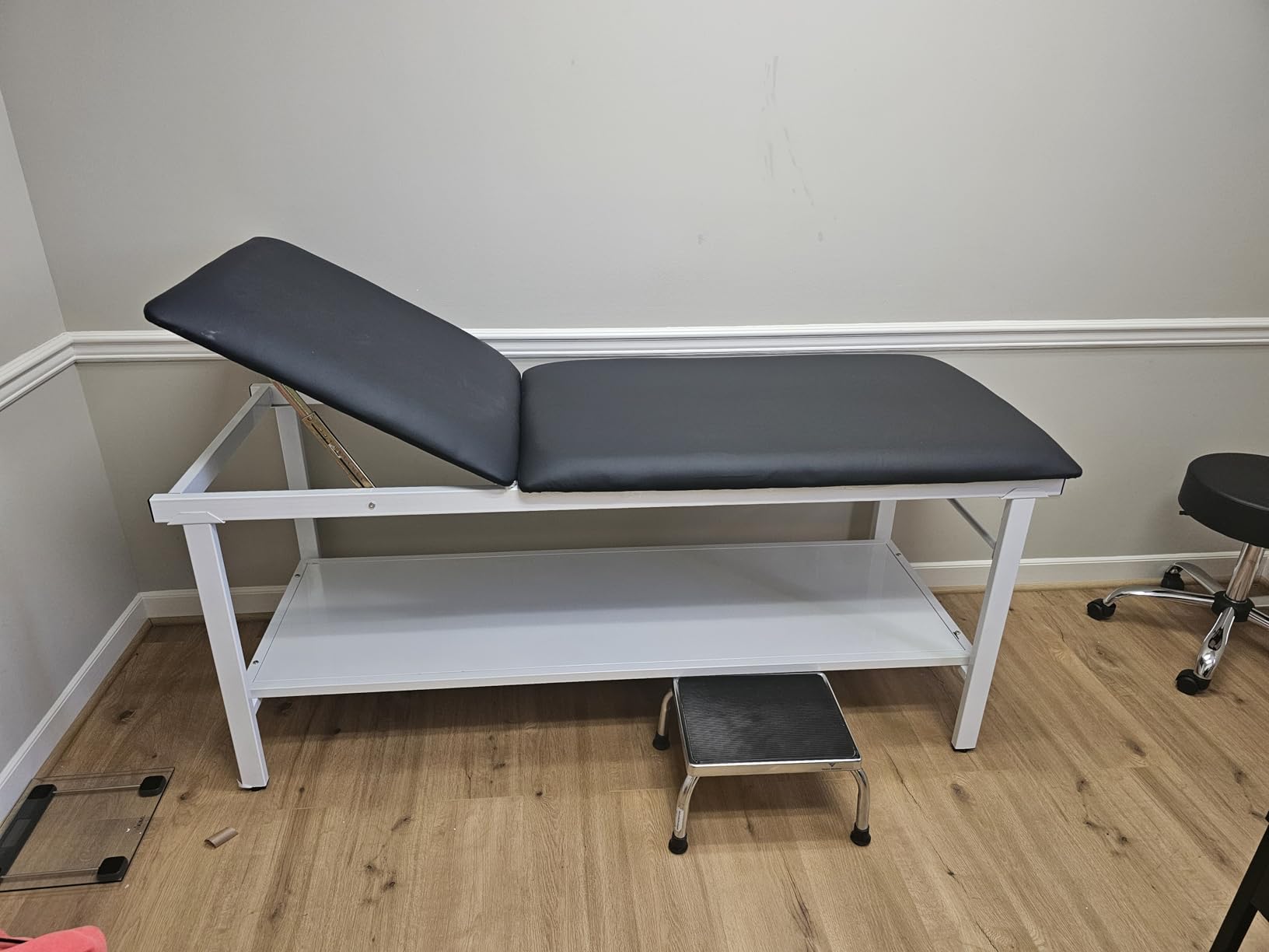 Adjustable Exam Table with Paper Roll Dispenser & Shelf, Physical Therapy Medical Exam Table, Patient Examination Bed, Durable, Low Maintenance and Holds Up to 400 Lbs (Black) customer photo 1
