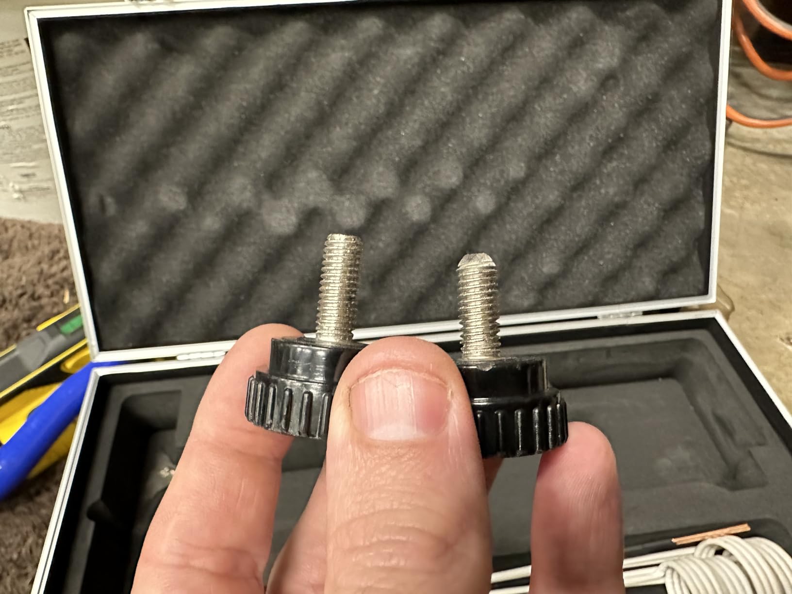Induction Bolt Heater Tool - 1200W 110V Magnetic Induction Heater Bolt Removal, Nut Buster Tool with 8 Coils for Rusty Screw Removing customer photo 2