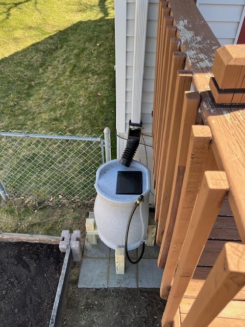 FCMP Outdoor 45-Gallon Catalina Rain Barrel - BPA-Free, Flat-Back Design with 3.5 Foot Garden Hose, Shut-Off Thumb Valve, and Fixed Lid, Black customer photo 1