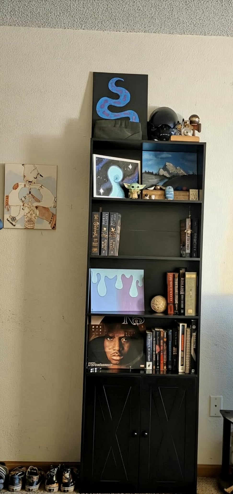 Shintenchi Bookshelf, Industrial Bookshelves and Bookcases with Doors Floor Standing 6 Shelf Display Storage Shelves 70.9 inches Tall Bookcase for Home Office, Living Room (Black) customer photo 2