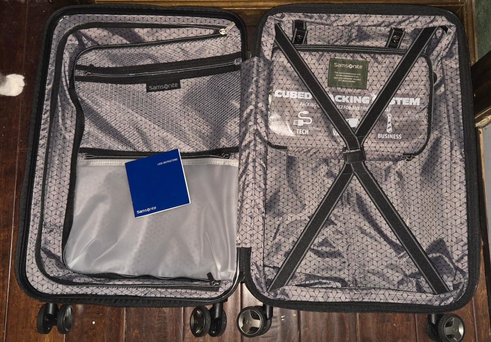 Samsonite Octiv Lightweight Hardshell 20-Inch Carry-On Luggage - Durable & Impact Resistant, 360° Aero Trac Spinner Wheels, Adjustable Telescopic Handle, Expandable Suitcase, TSA Approved Lock - Blue customer photo 2