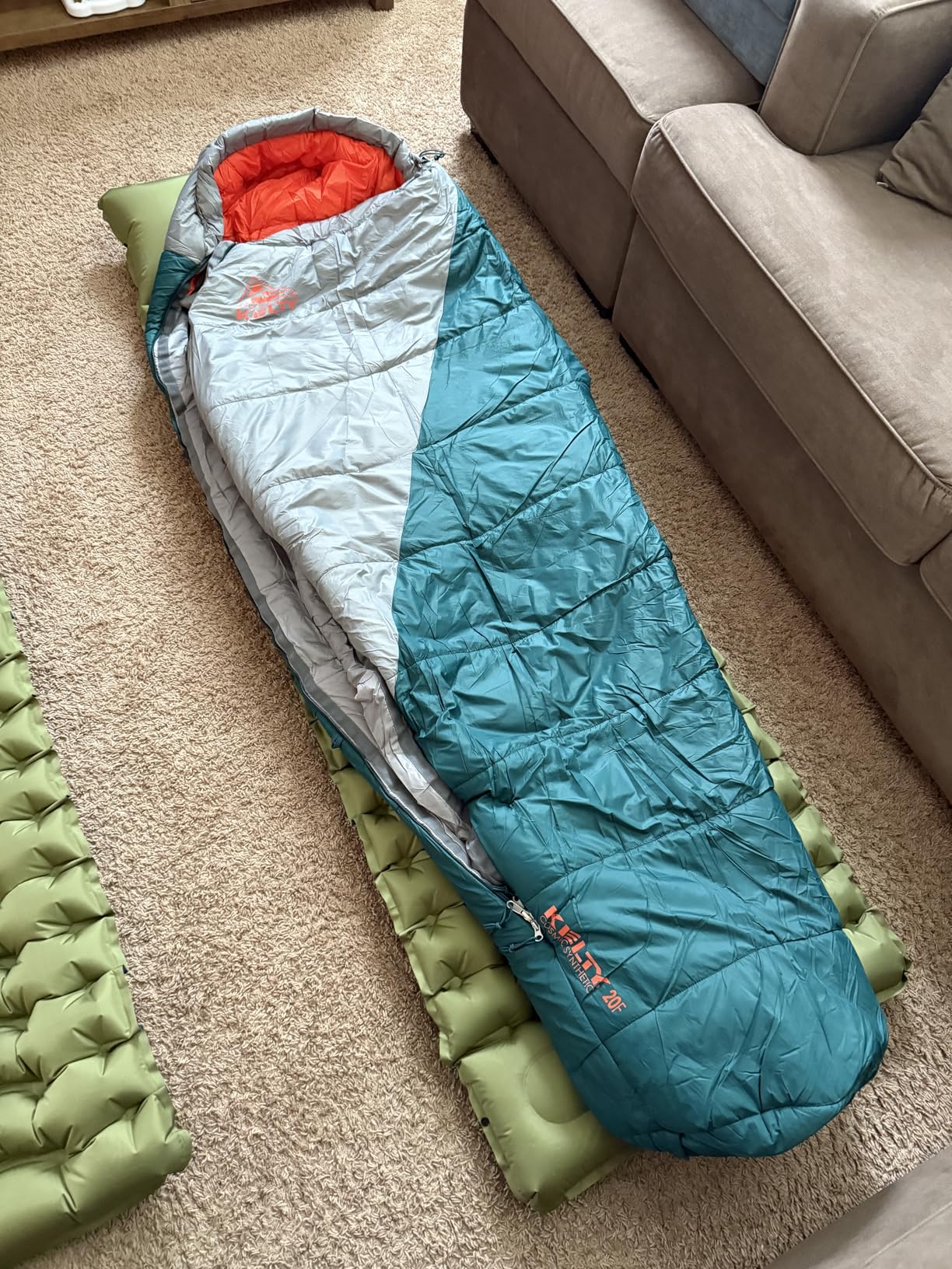 Kelty Cosmic Synthetic Fill 20 Degree Backpacking Sleeping Bag customer photo 1