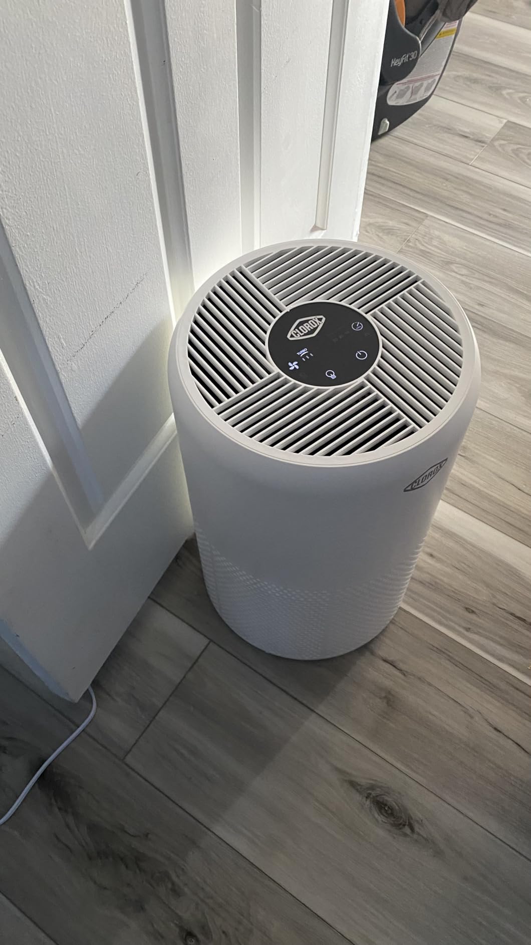 Clorox Medium Room Turbo Air Purifiers for Home With True HEPA Filter | 1,000 Sq Ft | Reduces 99.9% of Mold, Viruses, Wildfire Smoke, Allergens, Pet Allergies, Dust | Whisper Quiet customer photo 2