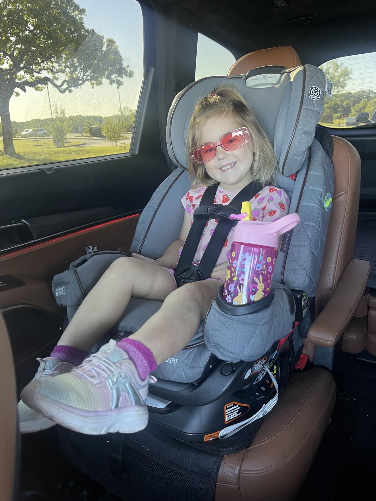 Graco 4Ever DLX Slim 4-in-1 Infant to Toddler Car Seat, Rear Facing, Forward Facing, to High Back Booster & Backless Booster, Slim Car Seat Saves Space & Grows with Child, Thompson customer photo 2