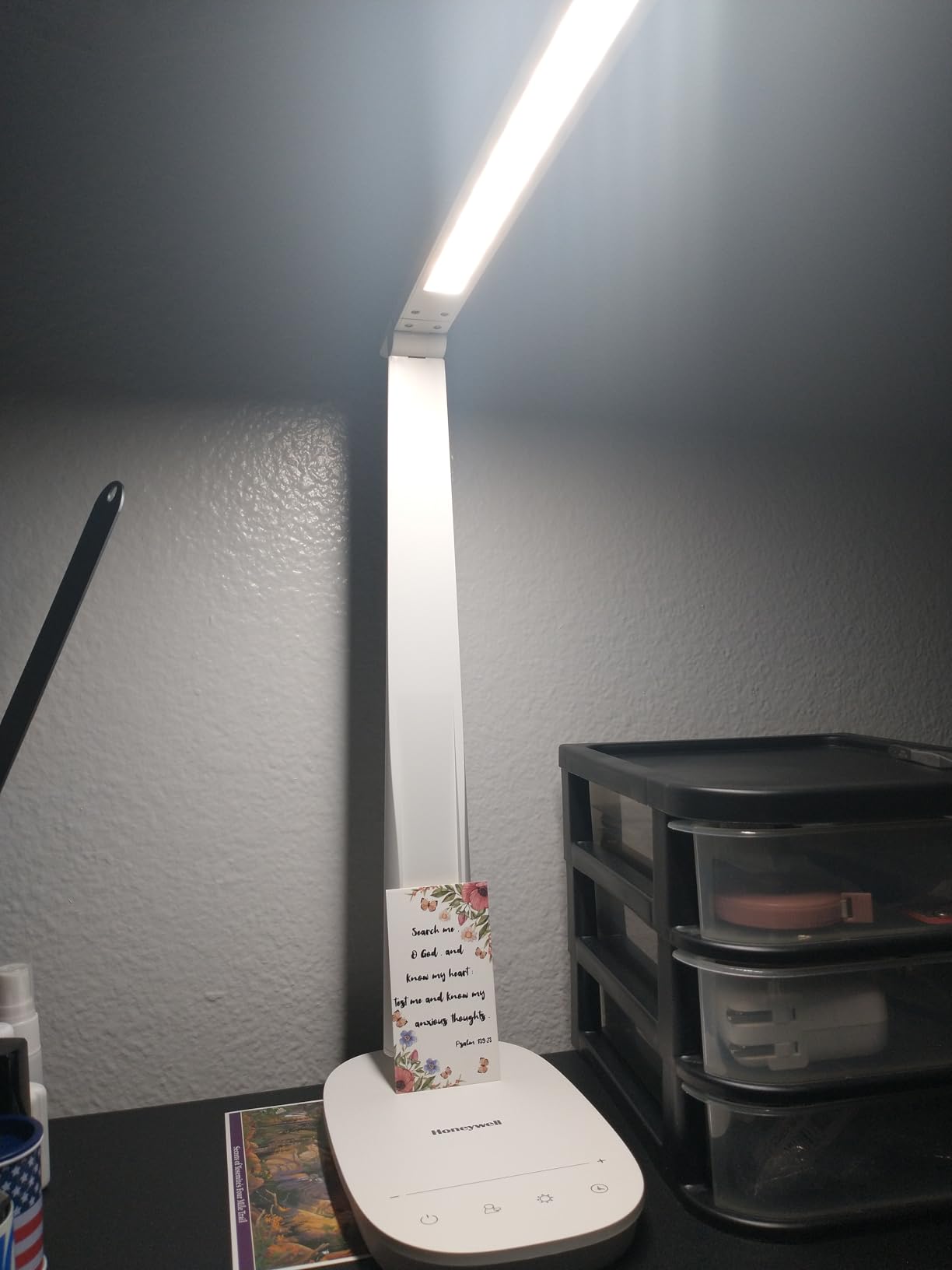 Honeywell LED Desk Lamp for Home Office Eye-Caring Dimmable Reading Light | CRI94, 4 Color Modes, Touch Control, USB-A And USB-C Ports, Adjustable Head, Timer, Desk Light for Bedroom Bedside College Dorm customer photo 2