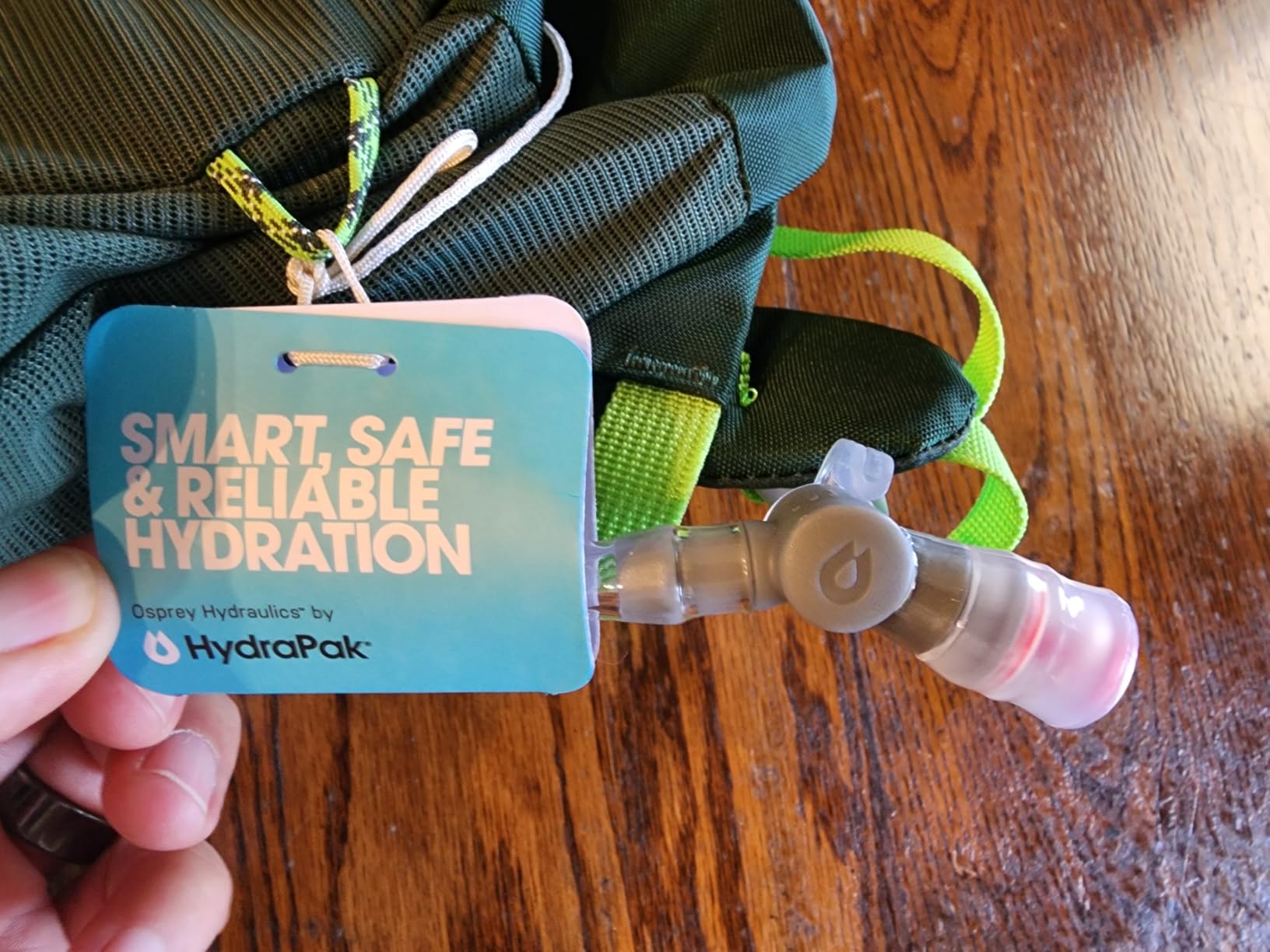 Osprey HydraJet 12L Kids' Hiking Backpack with Hydraulics Reservoir, Green Canopy customer photo 1