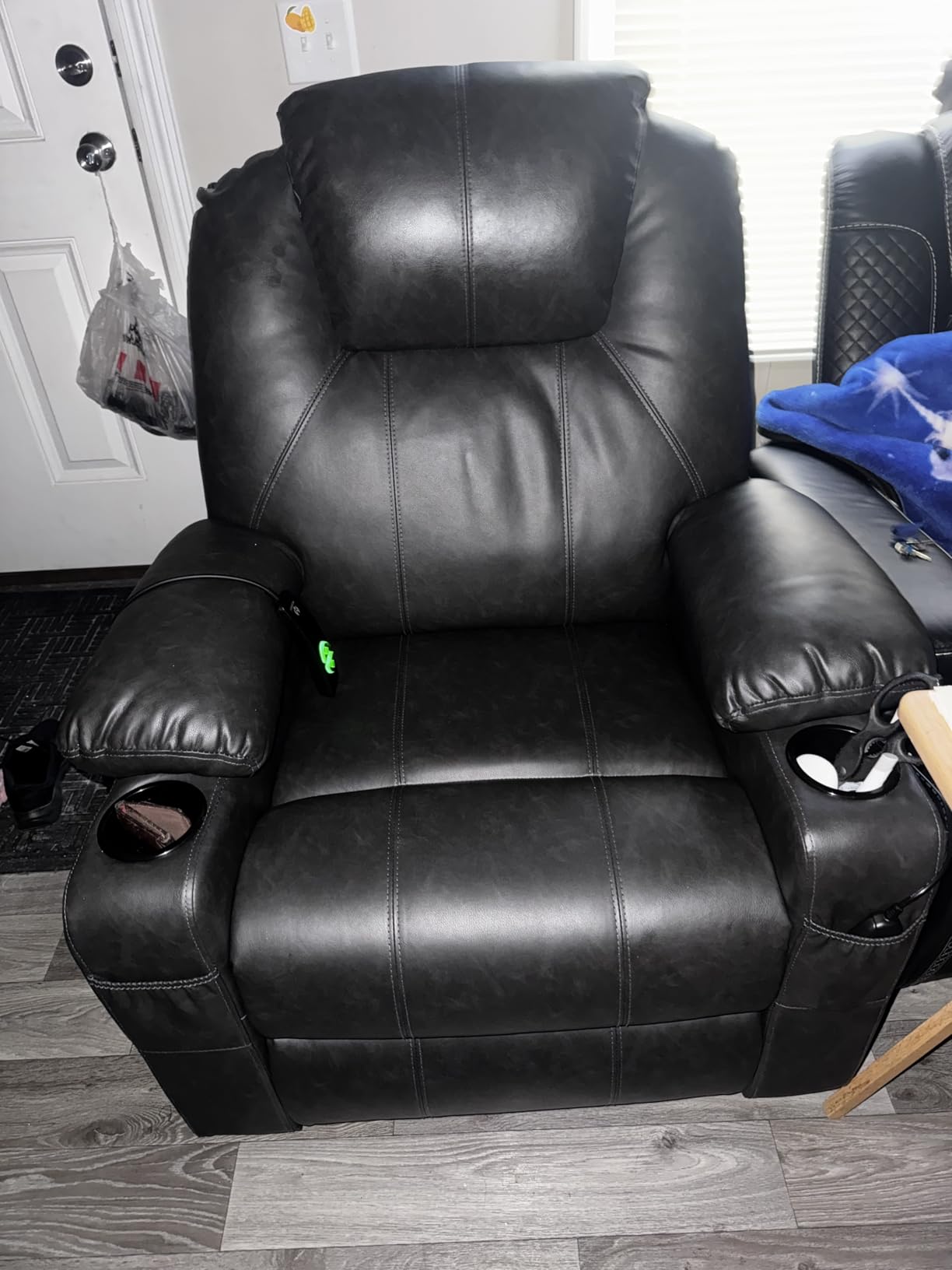 MCombo Oversized Power Lift Recliner Chair for Elderly, Lift Chair with Heat and Massage for Big and Tall, USB&Type C Ports, Cup Holders, Faux Leather R7510 (Dark Brown, Large-Wide) customer photo 1