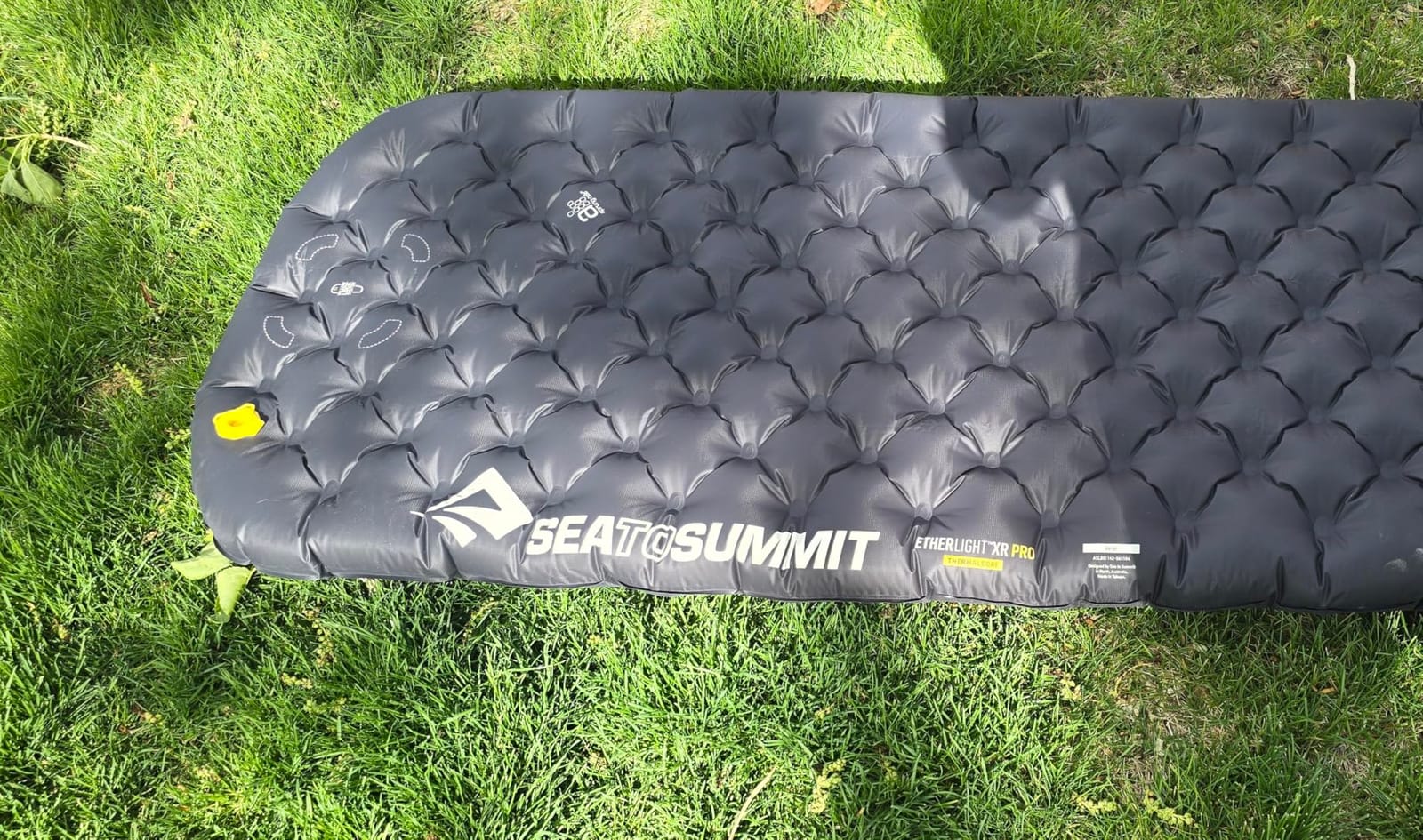 Sea to Summit Ether Light XR Pro Insulated Sleeping Pad, Tapered/Large | High-performance insulated sleeping pad with ThermalCore insulation delivers maximum warmth for alpine and winter camping customer photo 1