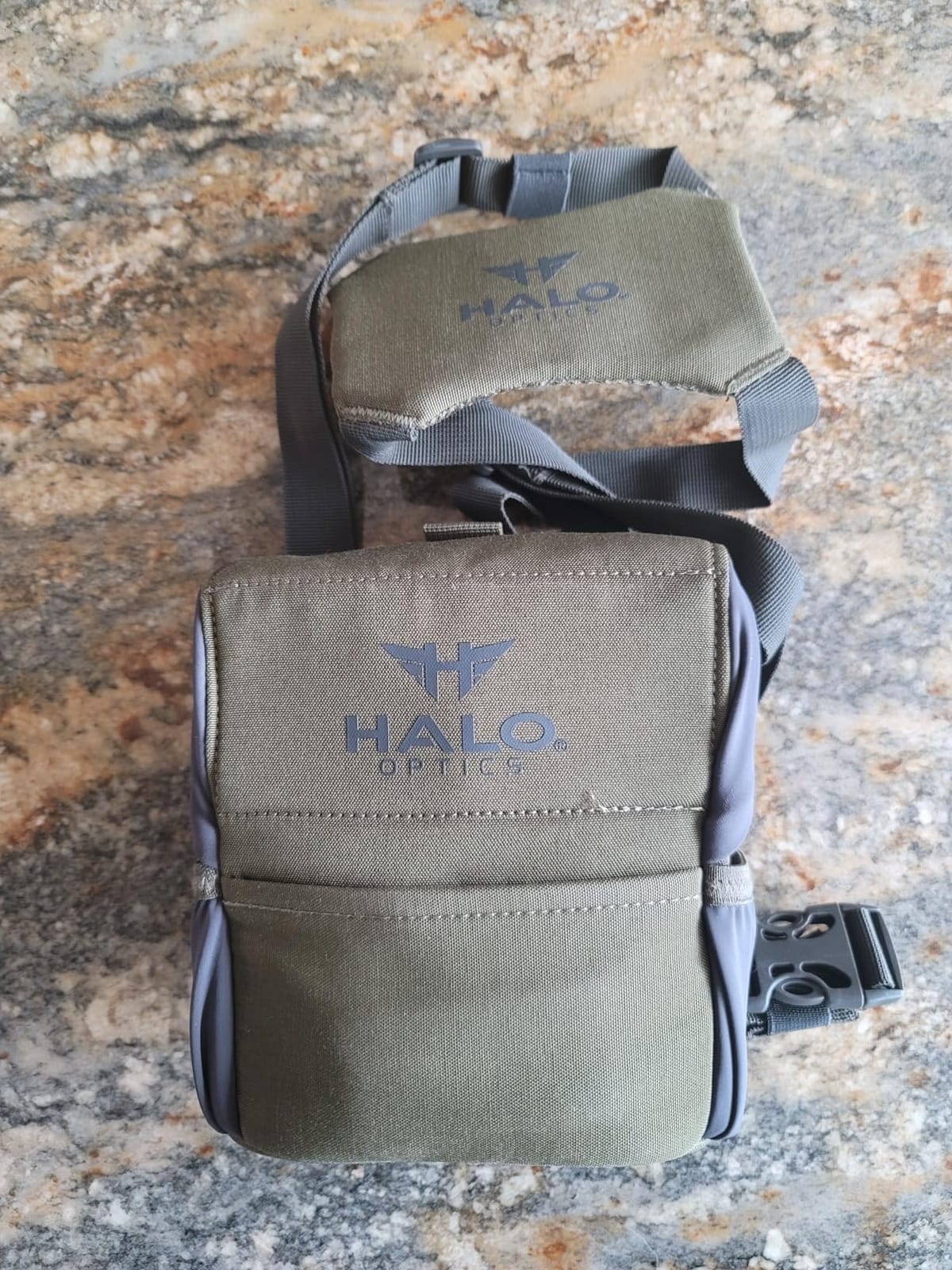 Halo Optics K2000 Rangefinder Binoculars 10x 42mm customer photo 2