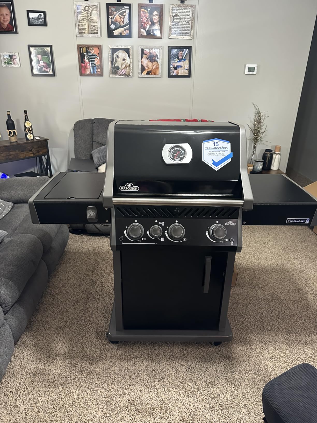 Napoleon Rogue PRO 625 Propane Gas Grill with Infrared Side Burner, Black, Durable 6-Burner Backyard Grill customer photo 2
