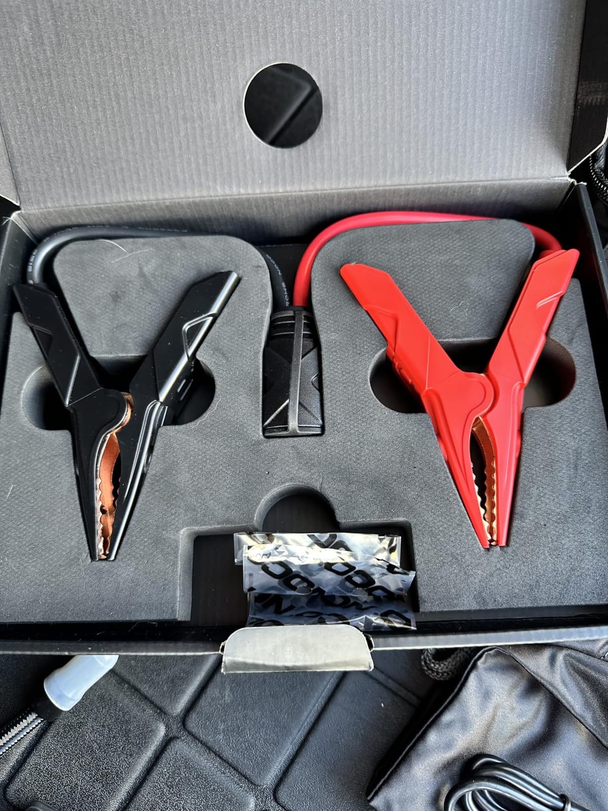 NOCO Boost Air AX65 2000A 12V Jump Starter, Air Compressor & Tire Inflator | 67 LPM, 2-Min Inflation, Spark-Proof & Reverse Polarity Protection, For Car, Truck, SUV, ATV, RV, 8.0L Gas & 6.0L Diesel customer photo 2