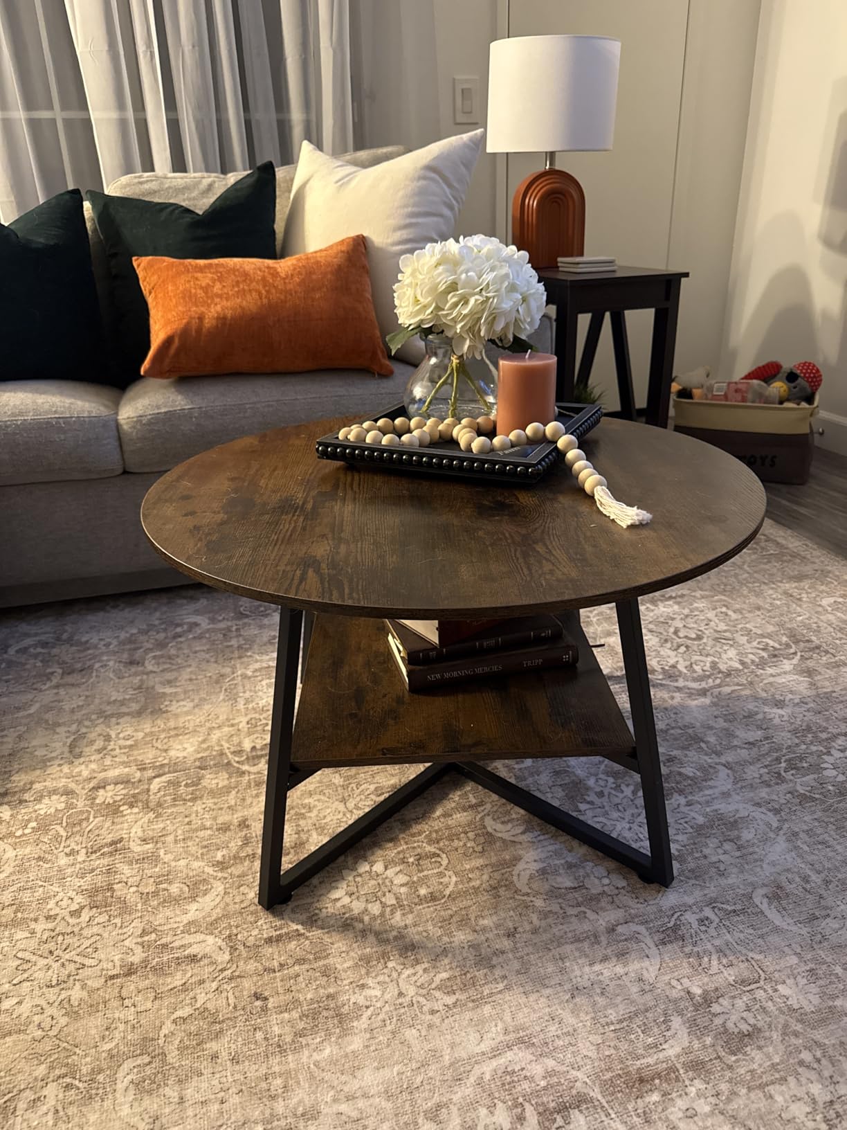 Round Coffee Table, Small Circle Coffee Table with Storage, Modern Wood Round Center Table for Living Room, Home Office, Small Space, Easy Assembly, Rustic Brown customer photo 1