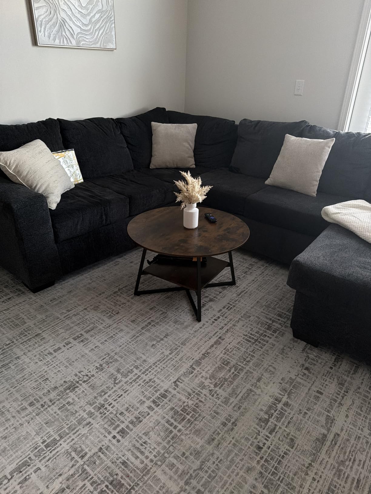 Round Coffee Table, Small Circle Coffee Table with Storage, Modern Wood Round Center Table for Living Room, Home Office, Small Space, Easy Assembly, Rustic Brown customer photo 2