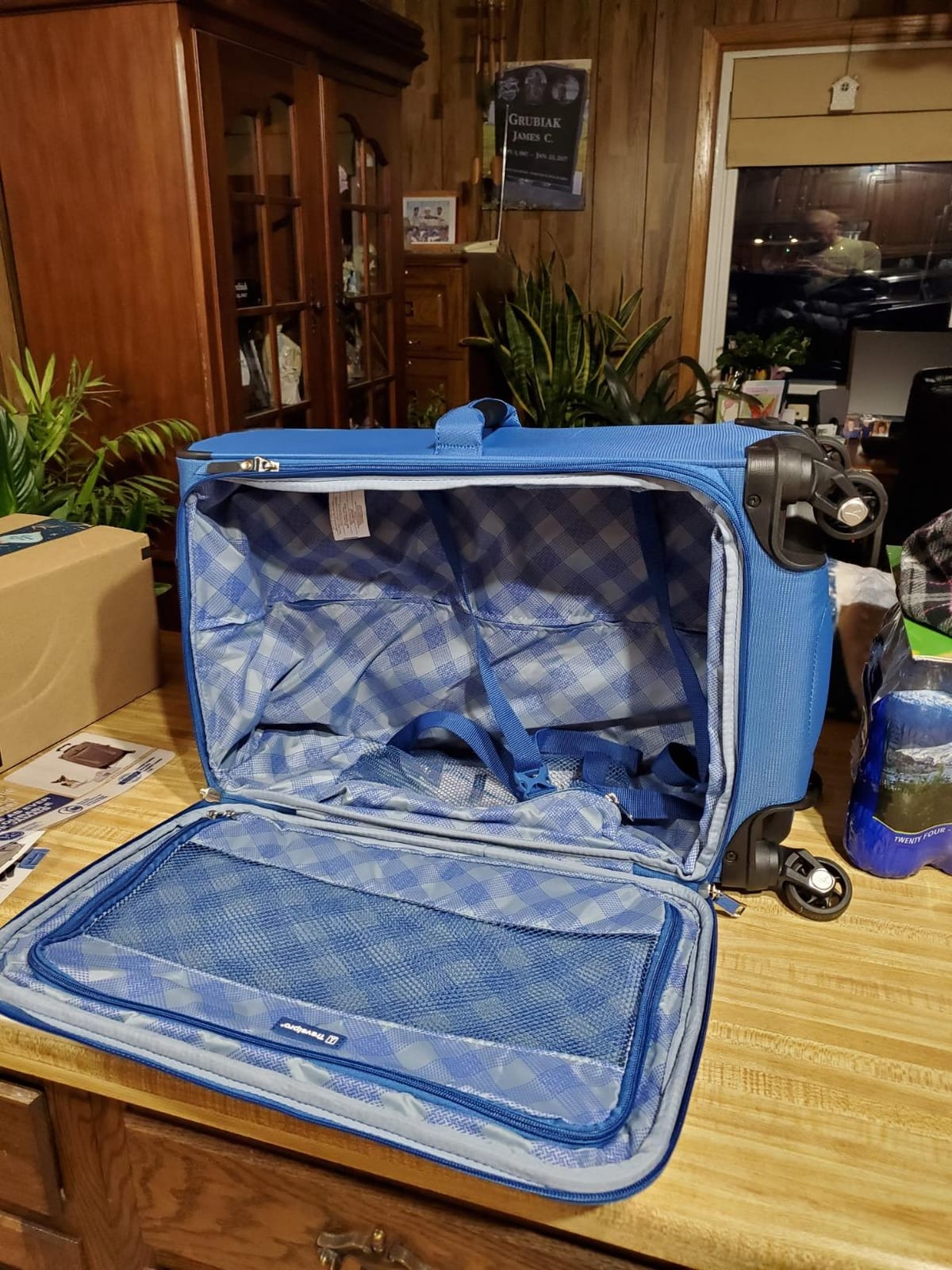 Travelpro Maxlite 5 Softside Spinner Set, Forest, 2-Piece (21/29) customer photo 1