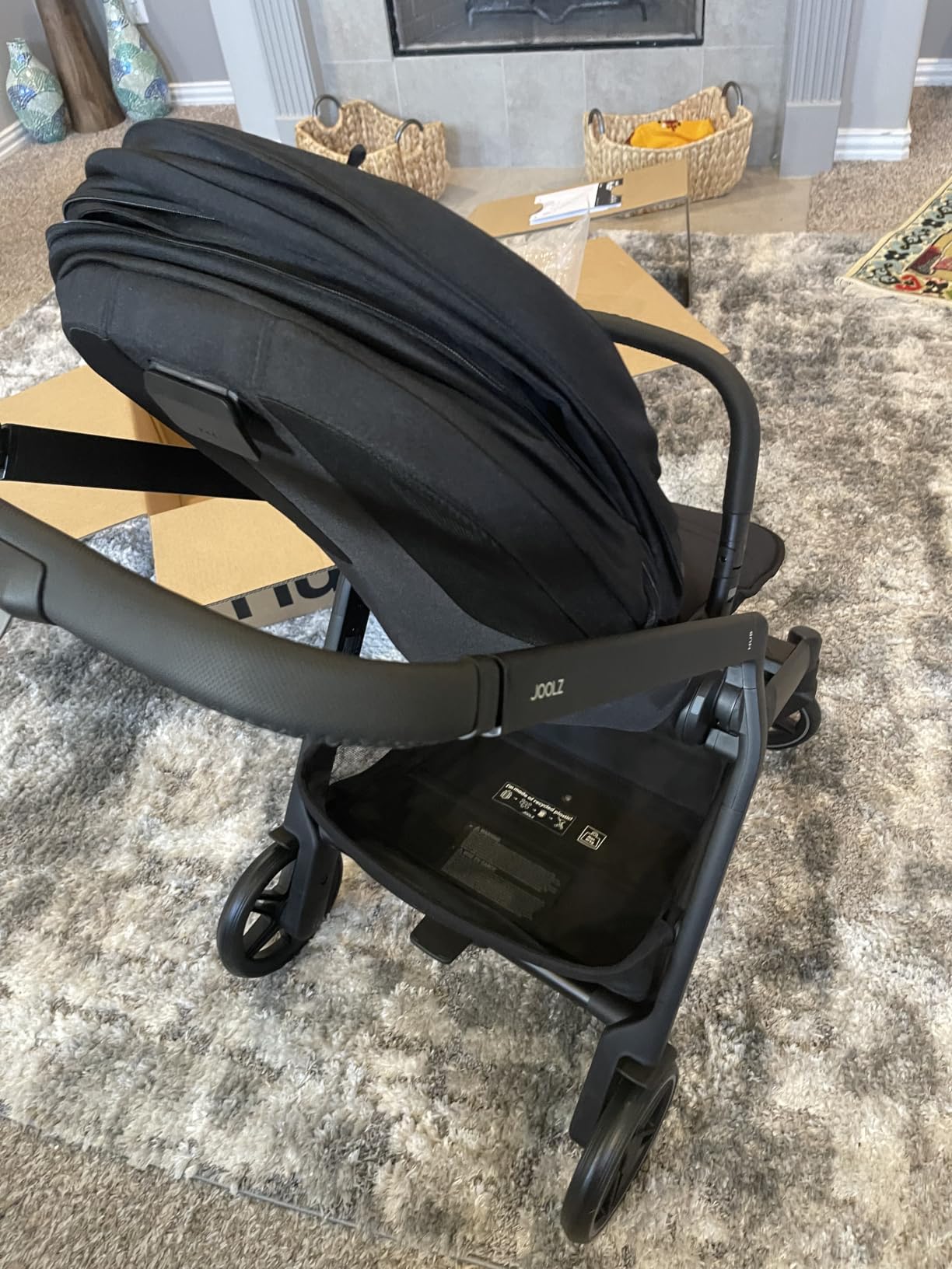 Joolz Hub2 Compact Mid-Sized Stroller with Reversible Seat, One-Hand Fold | Car seat compatible stroller with all-terrain wheels, XL basket, UPF 50+ canopy and newborn-ready recline - Space Black customer photo 1