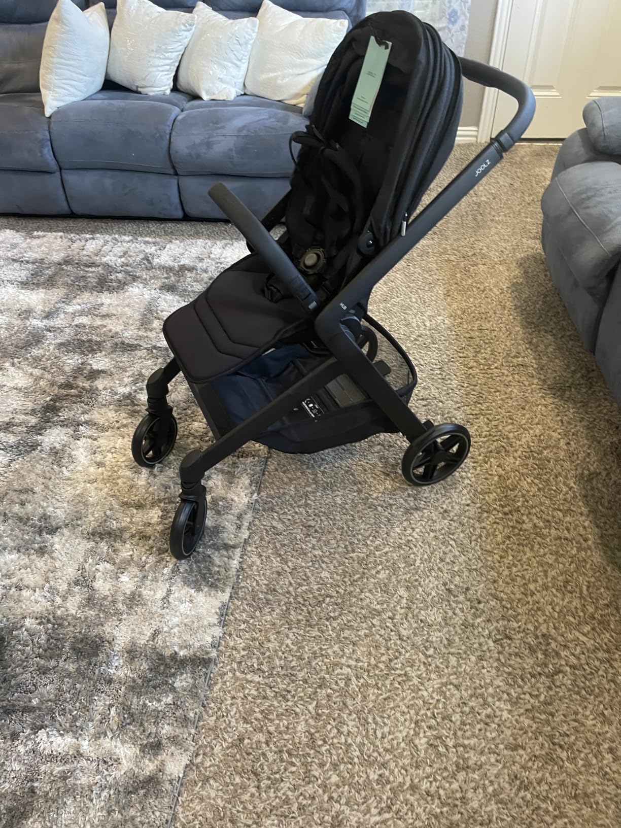 Joolz Hub2 Compact Mid-Sized Stroller with Reversible Seat, One-Hand Fold | Car seat compatible stroller with all-terrain wheels, XL basket, UPF 50+ canopy and newborn-ready recline - Space Black customer photo 2