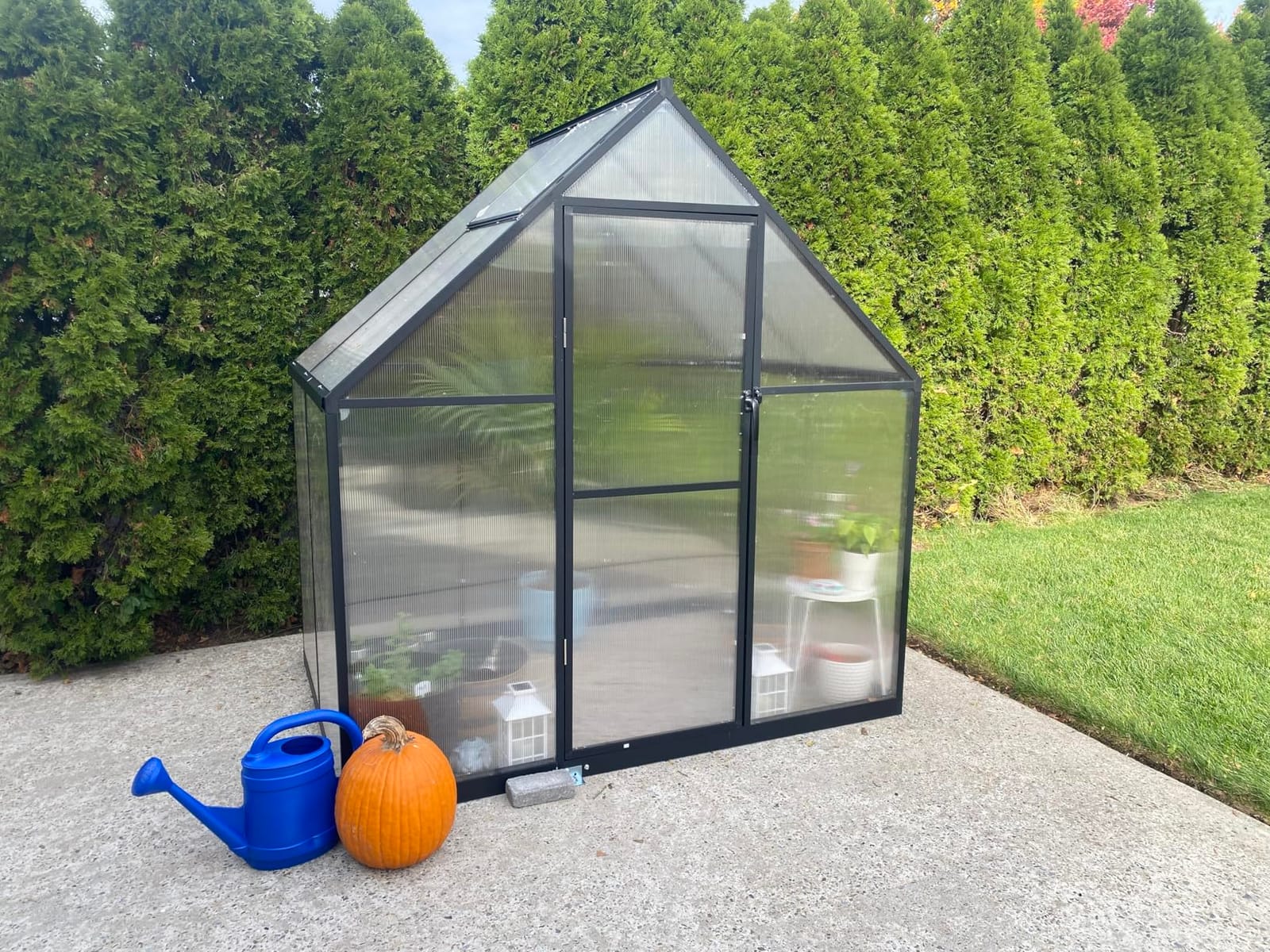 6X7.5FT Greenhouse with Thermometers, Small Greenhouse for Outdoors | Polycarbonate Green House for Outside with Lockable Hinged Door, Easy Assembly Walk-in Greenhouse with Roof Vent for Backyard customer photo 2