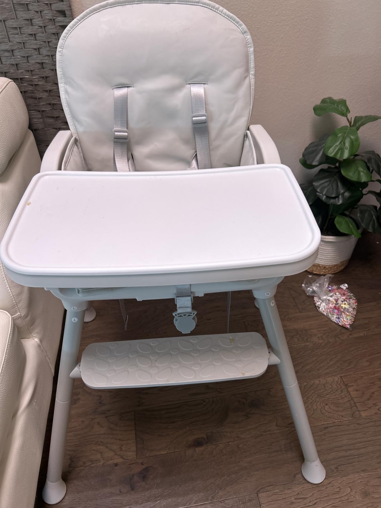 Obee Odee 3-in-1 Portable Baby High Chair for Babies and Toddlers (Grey) | Foldable High Chair for Toddlers with Adjustable Legs & Easy Clean Tray, Travel HighChairs for Indoor and Outdoor Use customer photo 2