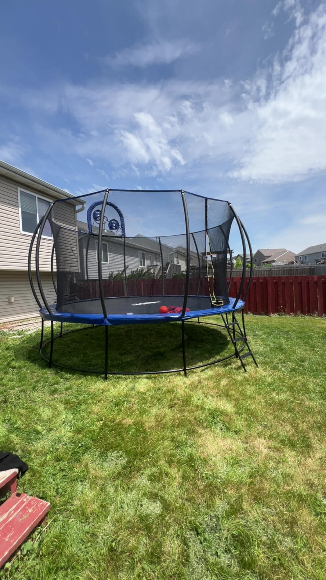 Zupapa 1800LBS Capacity No-Gap Design 16 15 14 12FT Trampoline with Safety Enclosure Net and Non-Slip Ladder 10-Year Quality Assurance Perfect for Kids Family Outdoor Backyard Fun customer photo 2