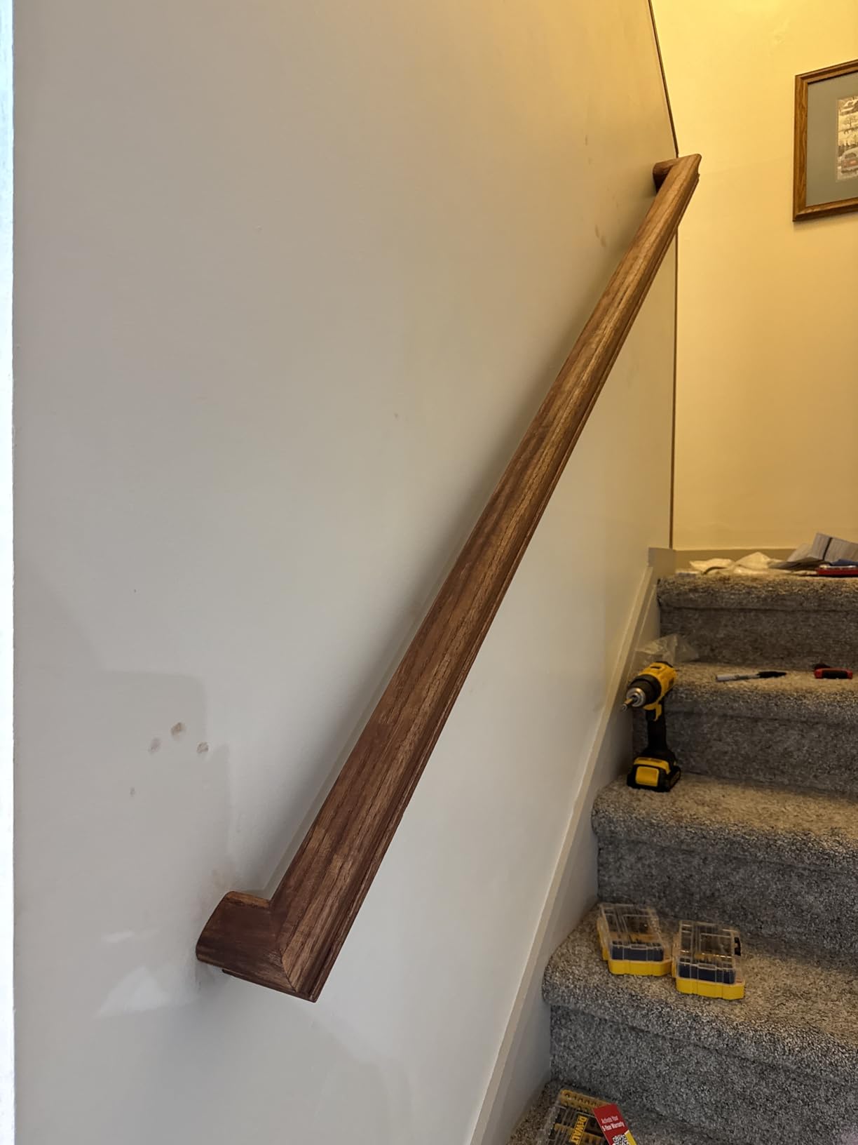 6010 Red Oak Handrail Kit 6 ft with Wall Returns and Wall Mount Brackets Indoor Wood Stairs Handrails Included Screws for Bars Home Corridor Lofts(Brass, 90° Angle) customer photo 2