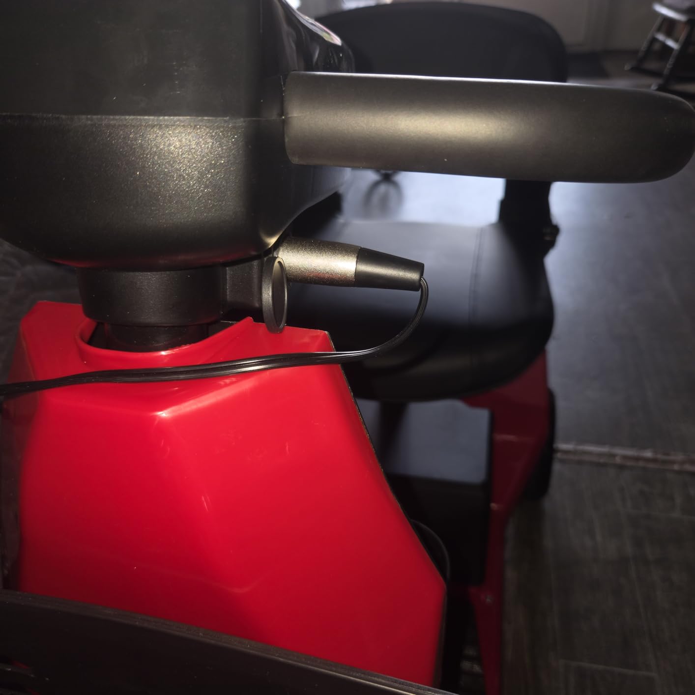 Foldable Mobility Scooters for Seniors, FSA&HSA Eligible,330LBS Capacity, Red Powered Electric Mobility Scooters, 4 Wheel Lightweight Mobility Scooters for Adults, Folding Travel Motorized Scooter customer photo 1
