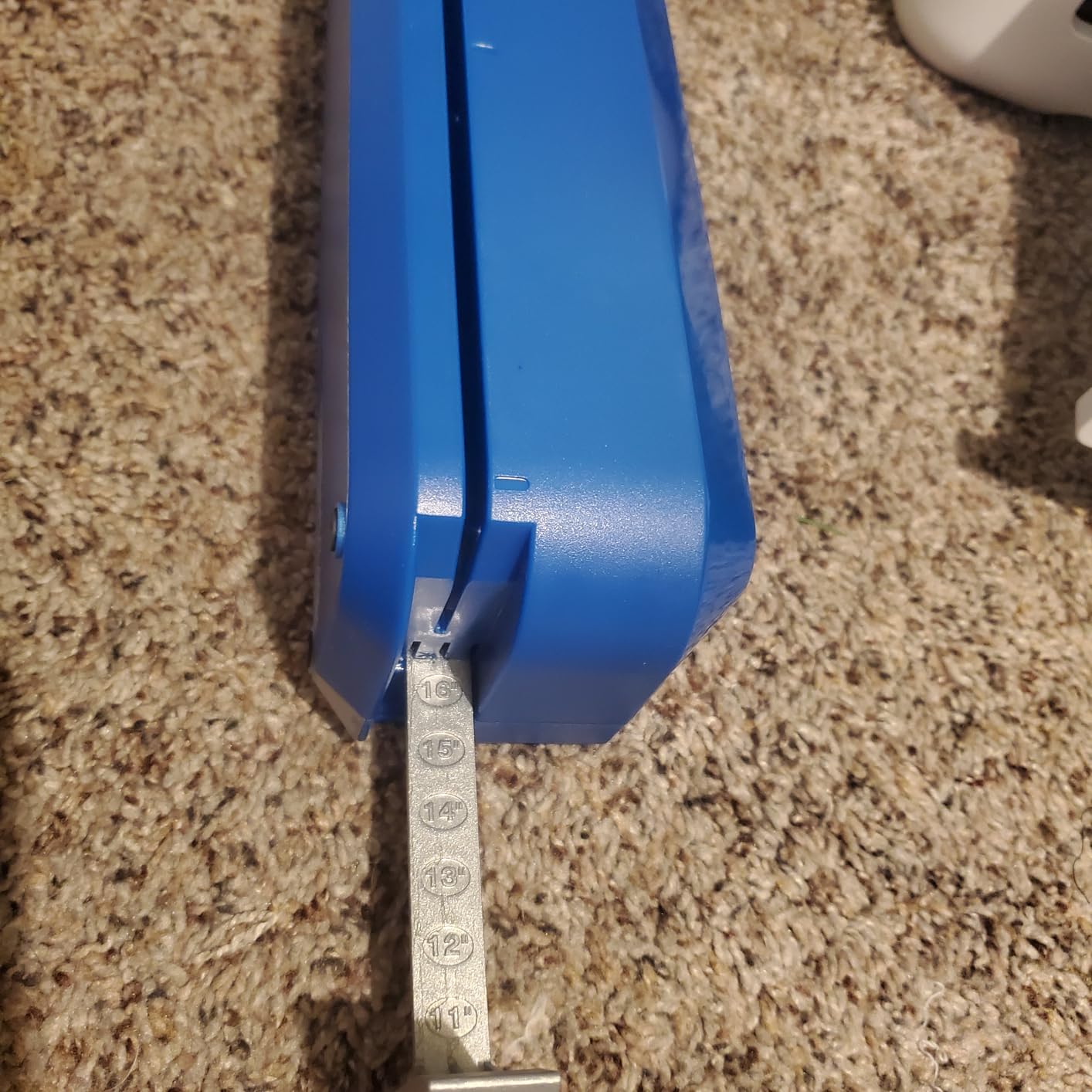 Bostitch Office Electric 3-Hole Punch, Dual Paper Loading, Heavy Duty, Jam-Free 20 Sheet Capacity, AC Adapter or Battery Powered, Space Saving, Blue, (EHP20-BLUE) customer photo 2