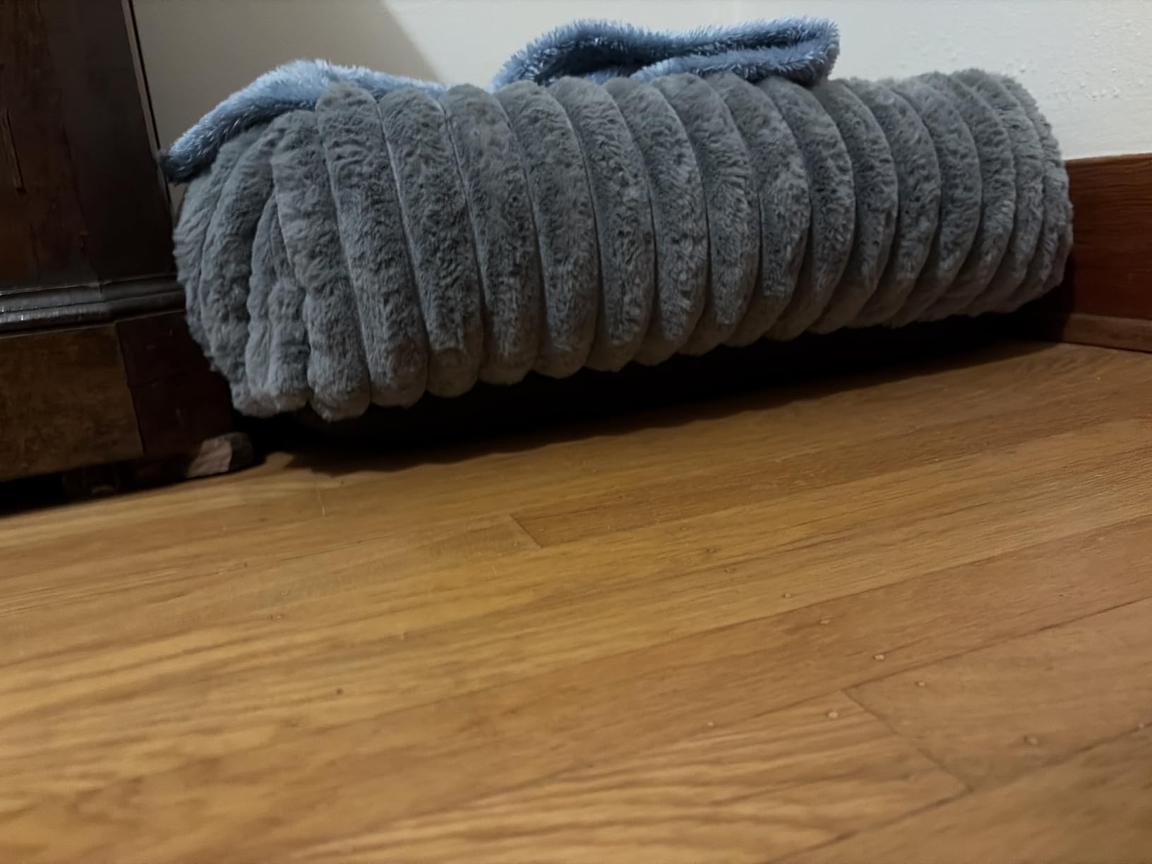 FURTIME Dog Bed for Small Medium Dog, Washable Orthopedic Pet Bed with Removable Cover, Rectangle Soft Calming Sleeping Puppy Bed Durable Pet Cuddler with Anti-Slip Bottom, Grey, M (25x21x7) customer photo 2