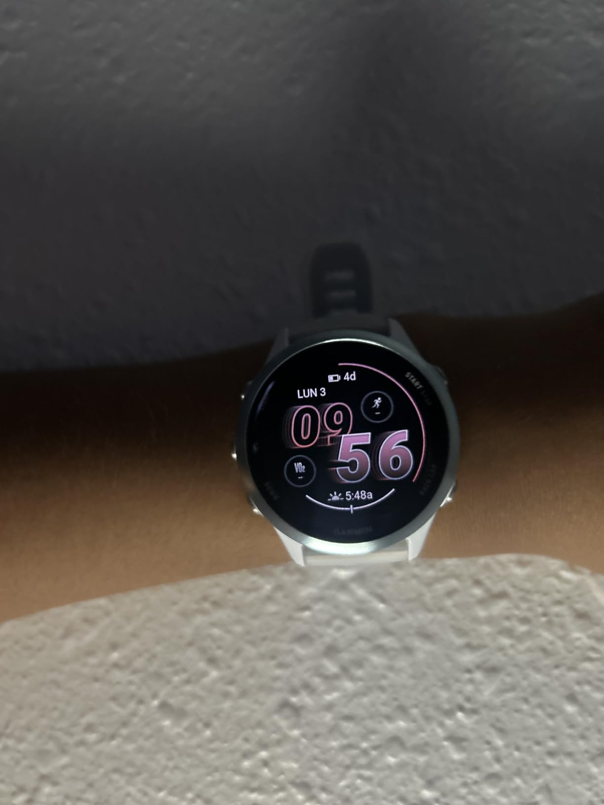 Garmin Forerunner 570, 42mm, Aluminum, Bone/Mango | Smaller-Sized Advanced GPS Running & Triathlon Smartwatch, AMOLED Display, Training & Recovery Features customer photo 1