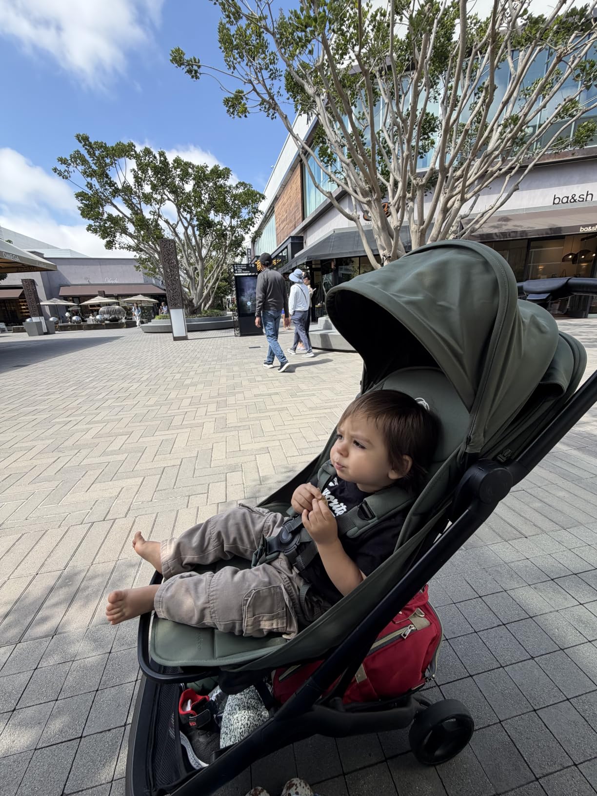 Bugaboo Butterfly 2 Ultra-Compact Travel Stroller One-Second Fold | Airplane carry-on approved, reclining seat, suspension wheels, adjustable footrest, Taupe customer photo 1