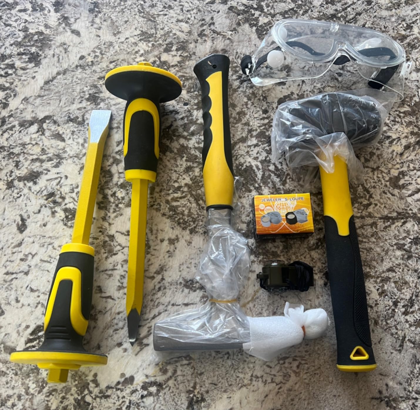 INCLY 8PCS Geology Rock Pick Equipment Kit, Rock Hammer and Chisel Set | 3lb Sledge & 32oz Rock Hammer, 3PCS Concrete Chisel, Goggles, Jewelers Loupe, Rock Hounding Equipment for Splitting, GoldMining customer photo 1