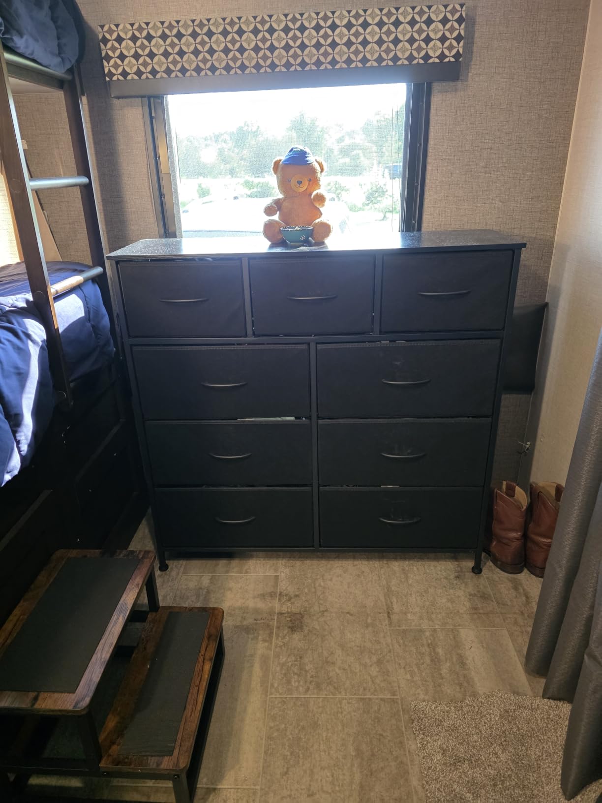 SONGMICS Dresser for Bedroom, Tall Dresser with 8 Fabric Drawers, Cloud White customer photo 2