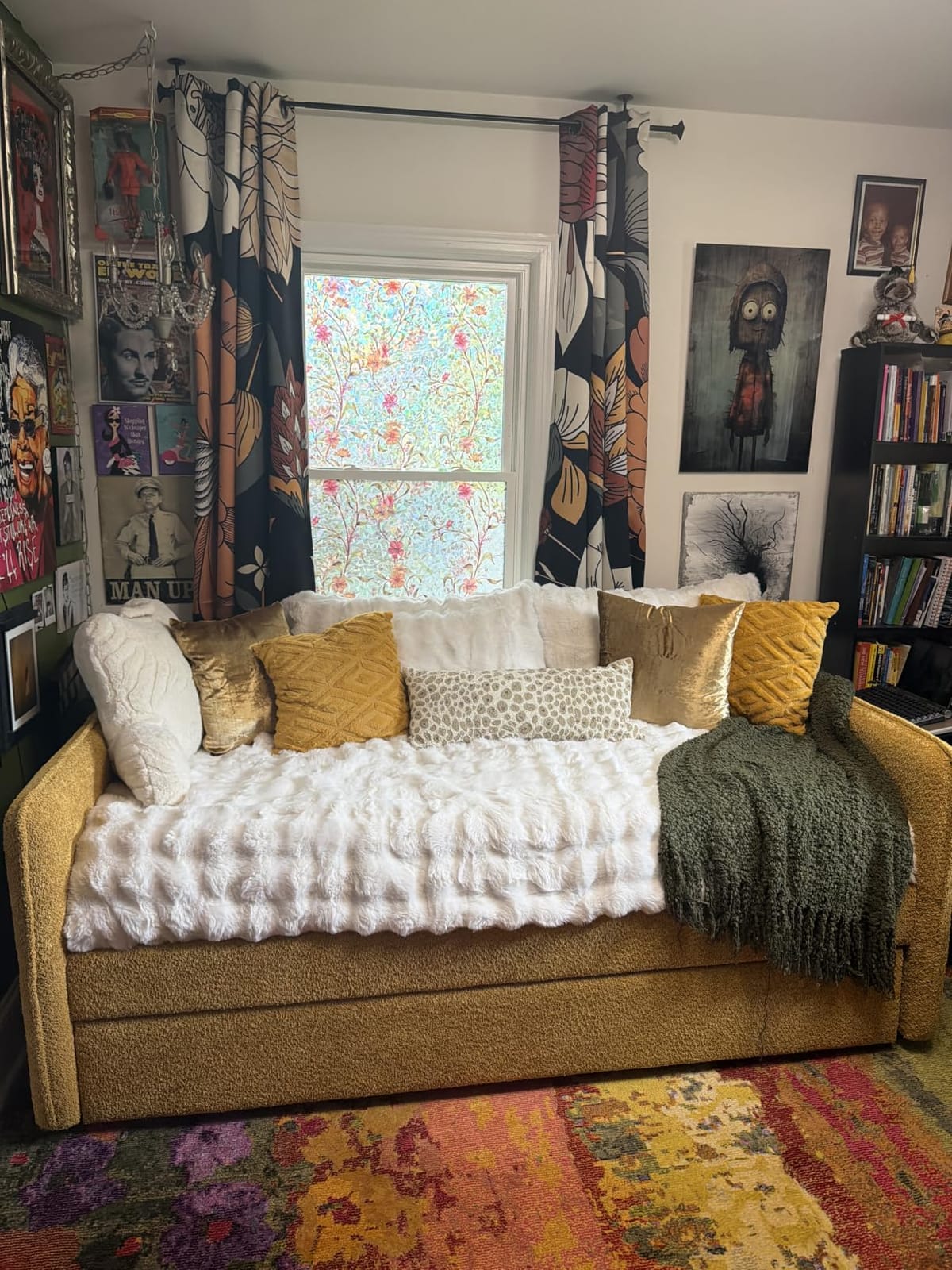 KEIKI Twin Size Upholstery Daybed with Erectable Trundle and Vertical Stripes, Twin to King Design Extendable Linen Sofa Bed, Easy Assembly, No Box Spring Required, for Living Room and Bedroom, Grey customer photo 2