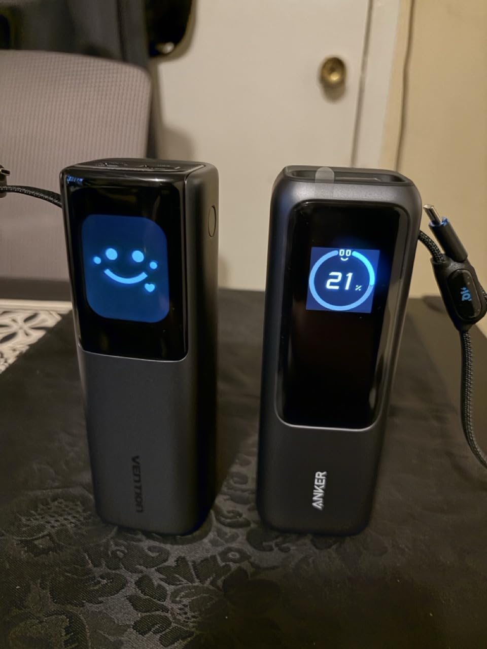 VENTION Powerhive 27000mAh Laptop Power Bank, 200W, Built-in and Extra 240W USB-C Cables customer photo 1