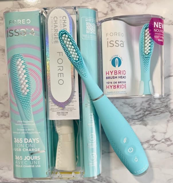FOREO Issa 4 Bundle Sonic Electric Toothbrush + Hybrid Wave Brushhead | Electric toothbrush, sonic toothbrush, soft bristles, whitening teeth, gum care, tongue cleaner, rechargeable, Pearl Pink customer photo 1