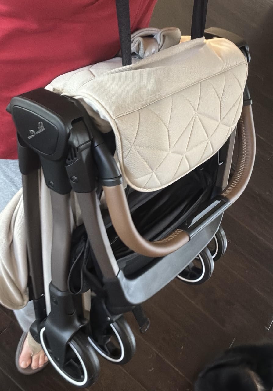 Silver Cross Clic Compact Travel Stroller - (Latte) - Lightweight Baby Stroller for Airplane Travel - One-Hand Fold, Lie-Flat Infant & Toddler Seat - Birth to 55 lb customer photo 2