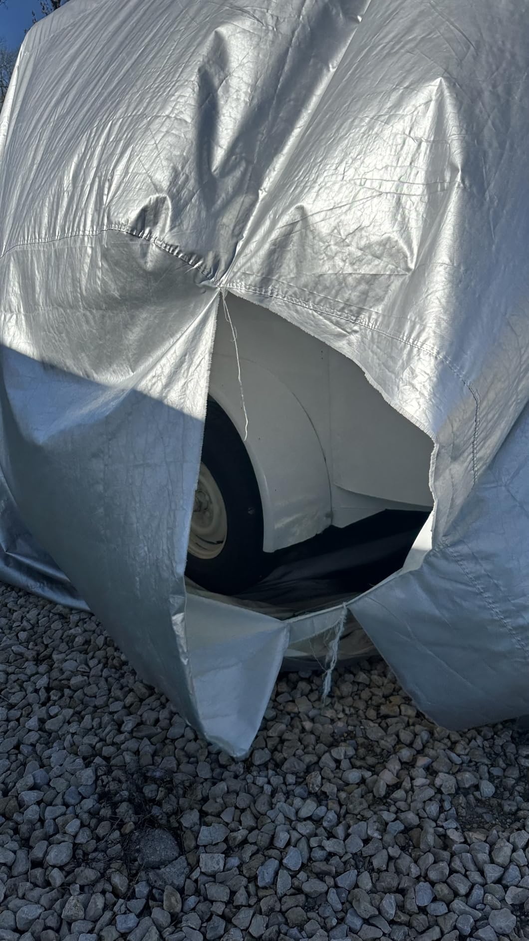 Horse Trailer Cover, Premium Waterproof Fabric, UV Resistant, Waterproof, Dustproof, Durable, Universal Carriage Cover with Storage Bag (L12.4 x W8 x H7.9FT) customer photo 1