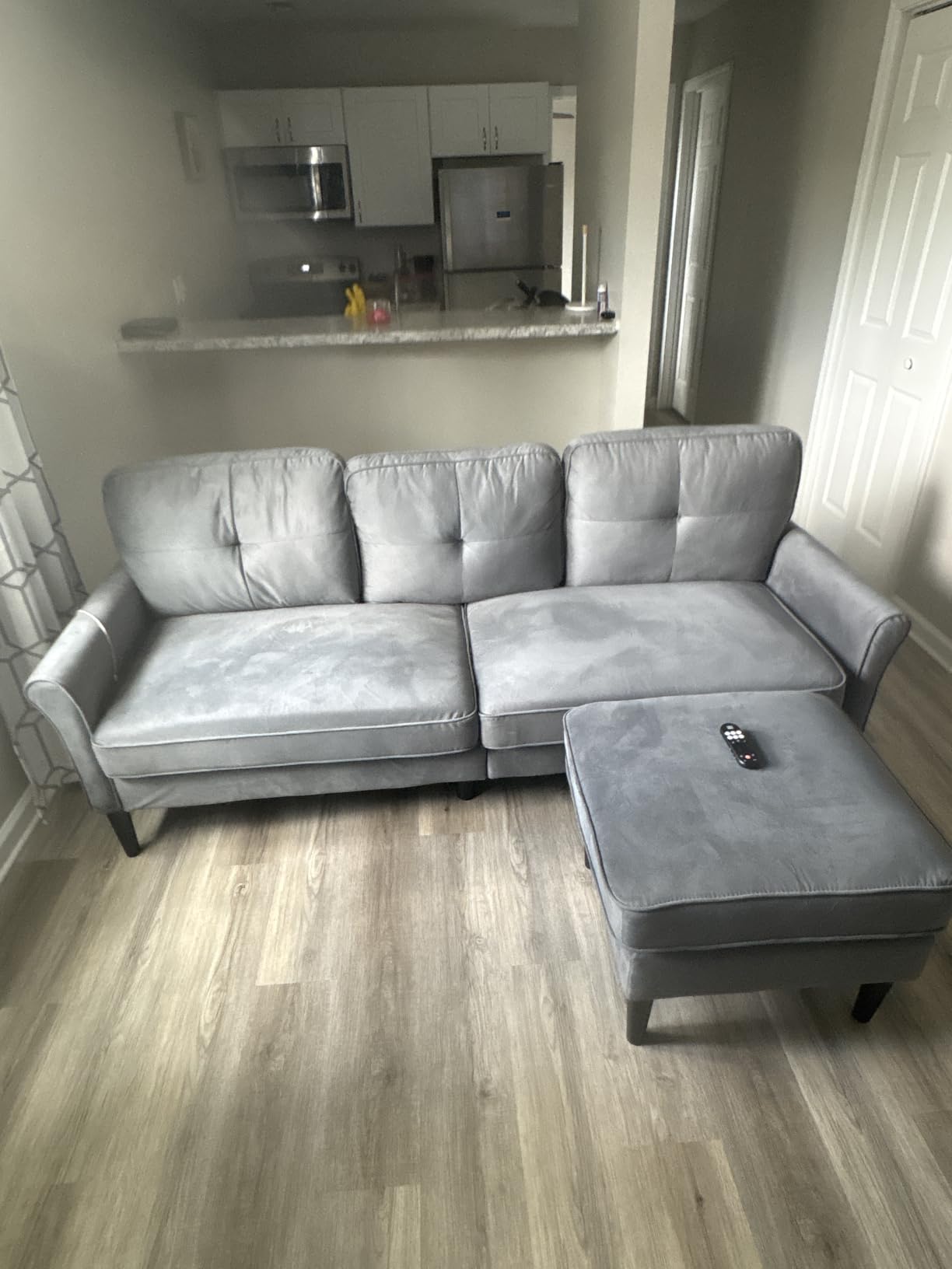 Welzona Sofa Couch, 83