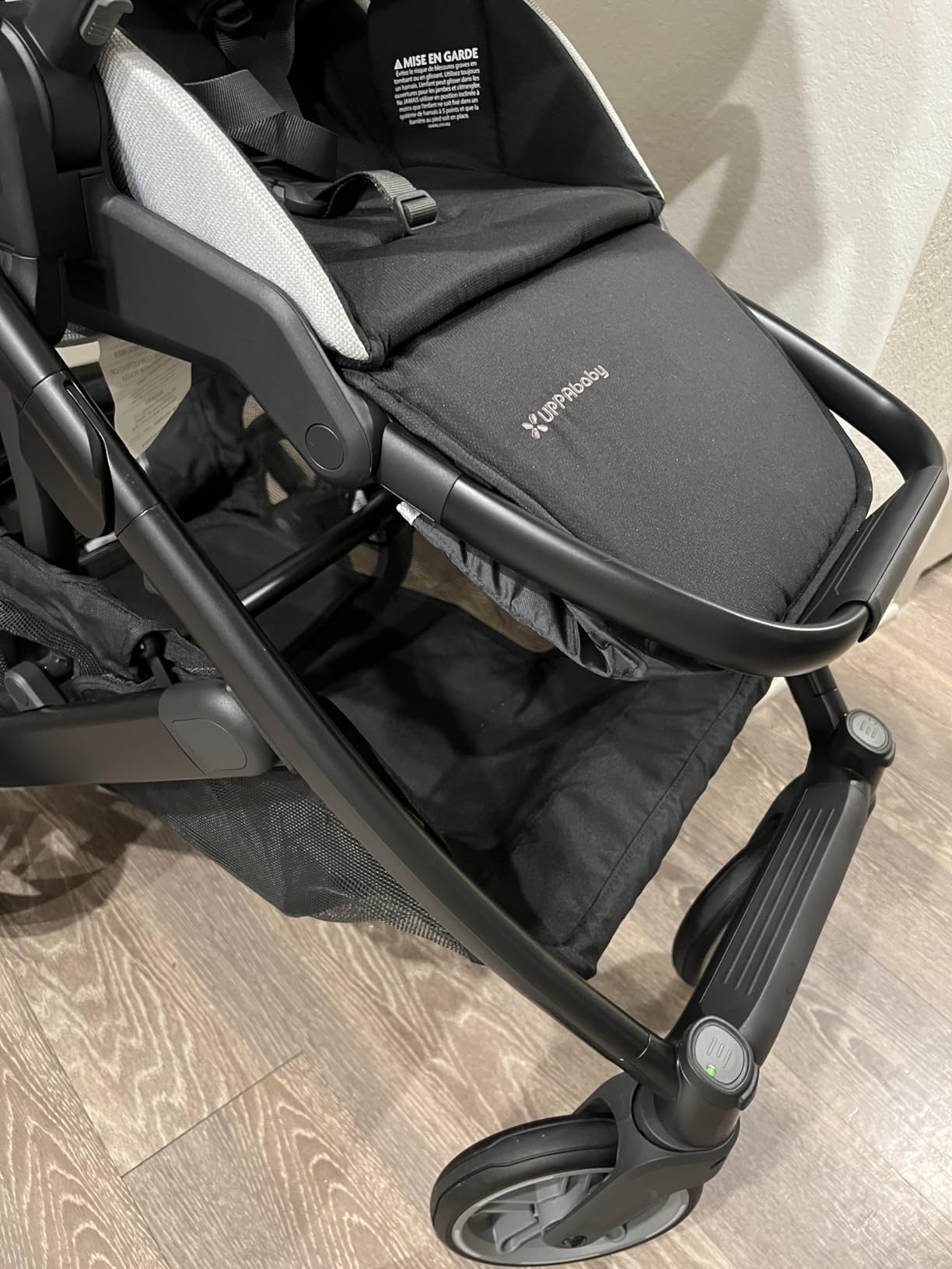 UPPAbaby Cruz V3 Stroller - from Birth + Car Seat Compatible - Full-Size, Reversible Seat - Infant Insert, Bug and Rain Shields Included - Greyson (Charcoal Mélange/Carbon Frame/Saddle Leather) customer photo 2