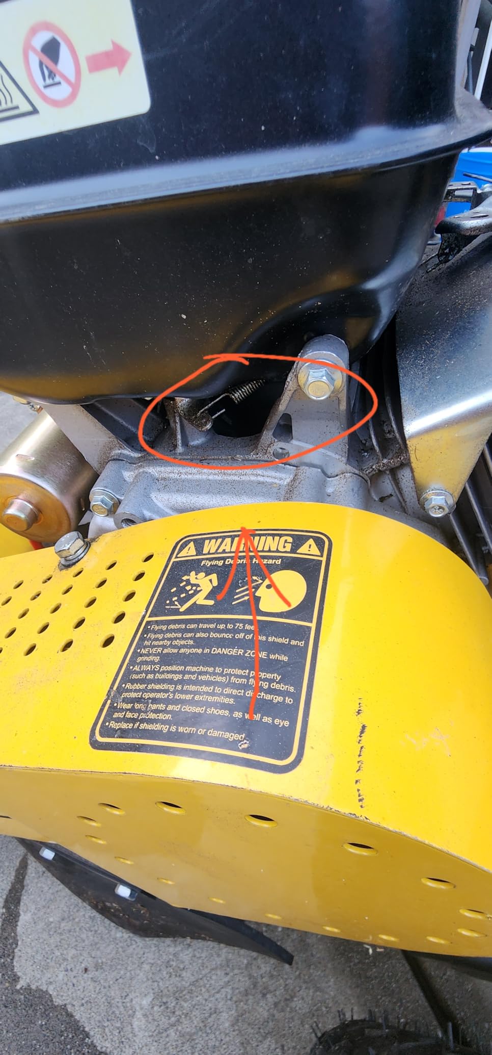MechMaxx 15 inch Kohler 429cc 14HP Electric Start Gasoline Engine StumpGrinder with Tow Bar,12pcs Alloy Teeth, 15'' Cutting Height and 10'' Cutting Depth,Two Wheel Brake System, SG380 Yellow customer photo 2