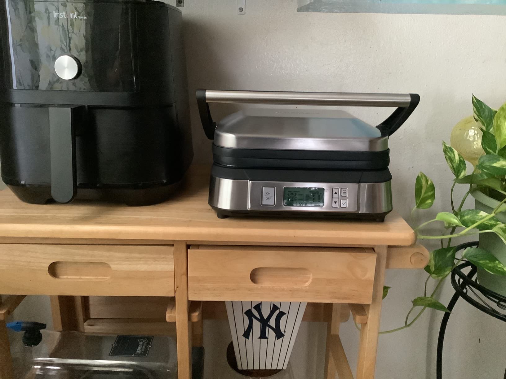 Cuisinart Griddler with Smoke-Less Mode, GR-6SNAS customer photo 2