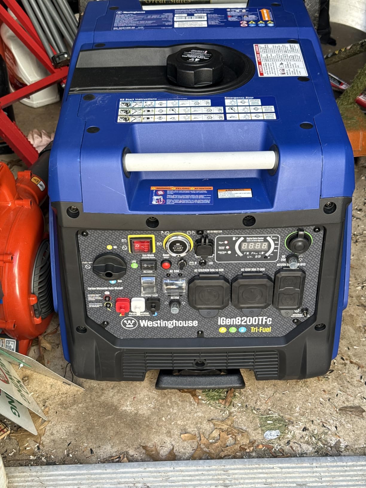 Westinghouse 8200 Peak Watt Tri-Fuel Portable Inverter Generator, Remote Electric Start, Transfer Switch Ready, Gas, Propane, Natural Gas, Low THD, Safe for Electronics, Parallel Capable, CO Sensor customer photo 1