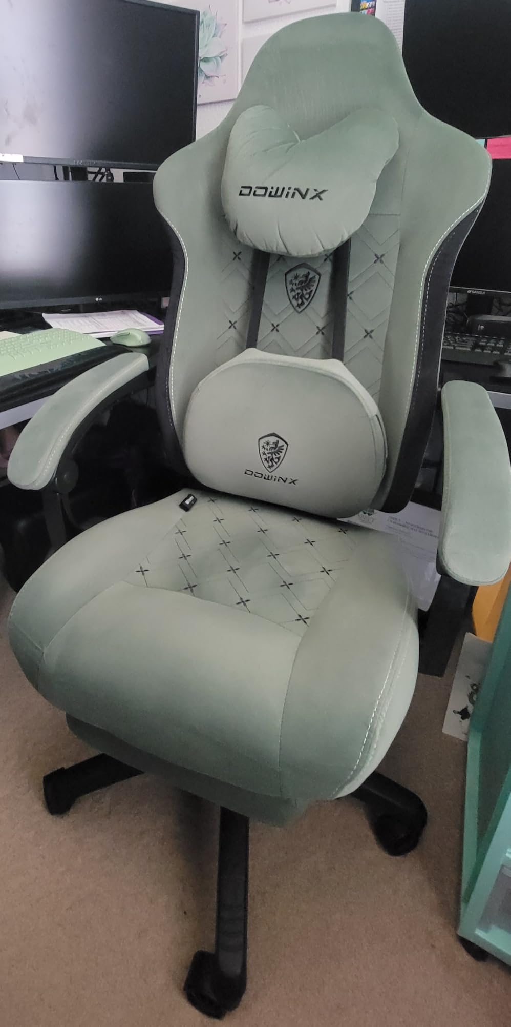 Dowinx Gaming Chair with Heated Massage Lumbar Support, Big and Tall Fabric Gaming Chairs for Adults with Footrest, Ergonomic Computer Game Chair with Poket Spring Cushions, 350lbs, Green customer photo 2