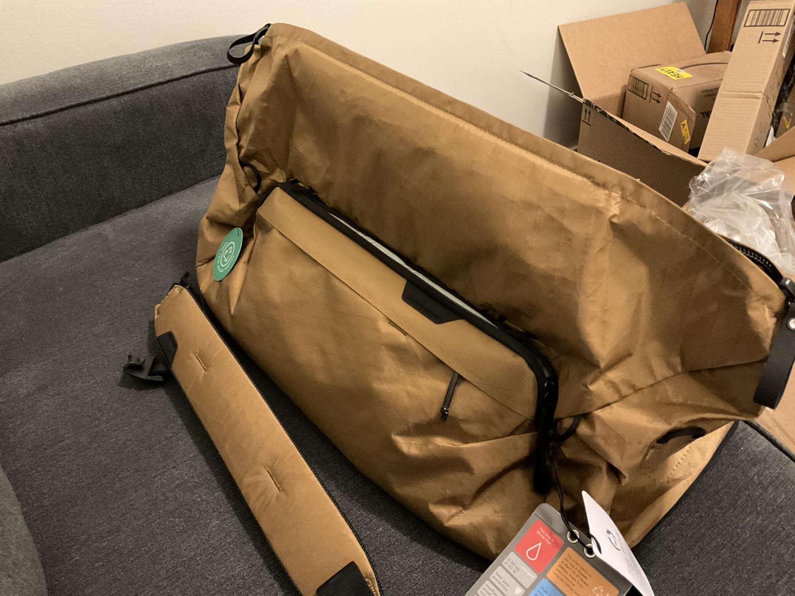 Peak Design Travel Duffel 50L, Eclipse, Weatherproof, Extra-Wide Zip Access customer photo 1