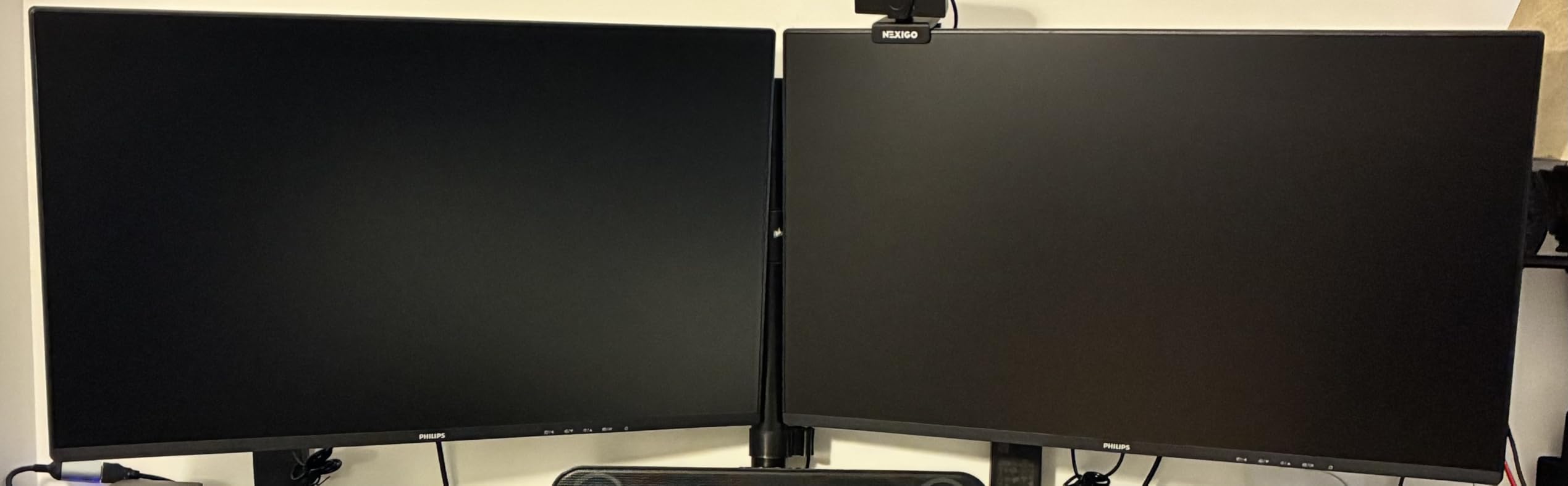 Philips 27 Inch Computer Monitor FHD 120Hz IPS VESA, 27E2N2100 | 1920×1080 LED Monitor, 1ms MPRT, HDMI 1.4, VGA, Adaptive Sync, Flicker-Free, Low Blue Light, 4yr Advance Replacement Warranty customer photo 1