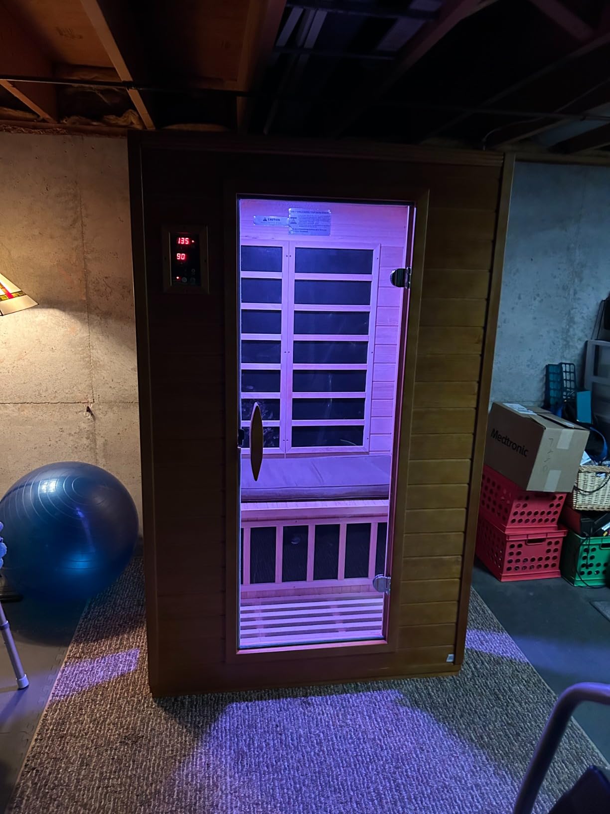 DYNAMIC SAUNAS Elite 1-Person Infrared Sauna customer photo 2