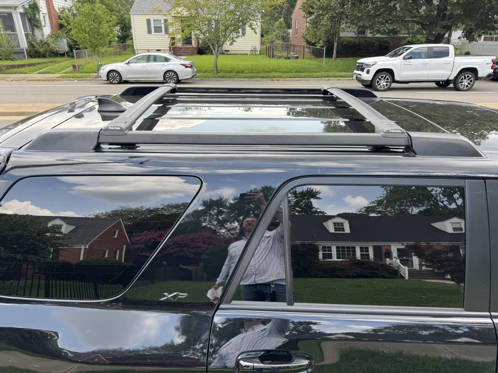 Ultra-Quiet Low-Profile Roof Rack Cross Bars for Ford Explorer 2020-2026 | FelicValo 300lbs All-Metal Heavy Duty Crossbars, Aluminum Roof Rails, Lock-Free Design customer photo 2