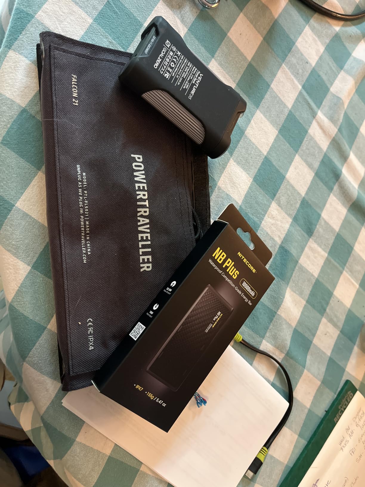 Nitecore NB Plus 10000mAh Power Bank IPX7 Waterproof Lightweight Competition-Grade Energy Bar Carbon Fiber Tag customer photo 2